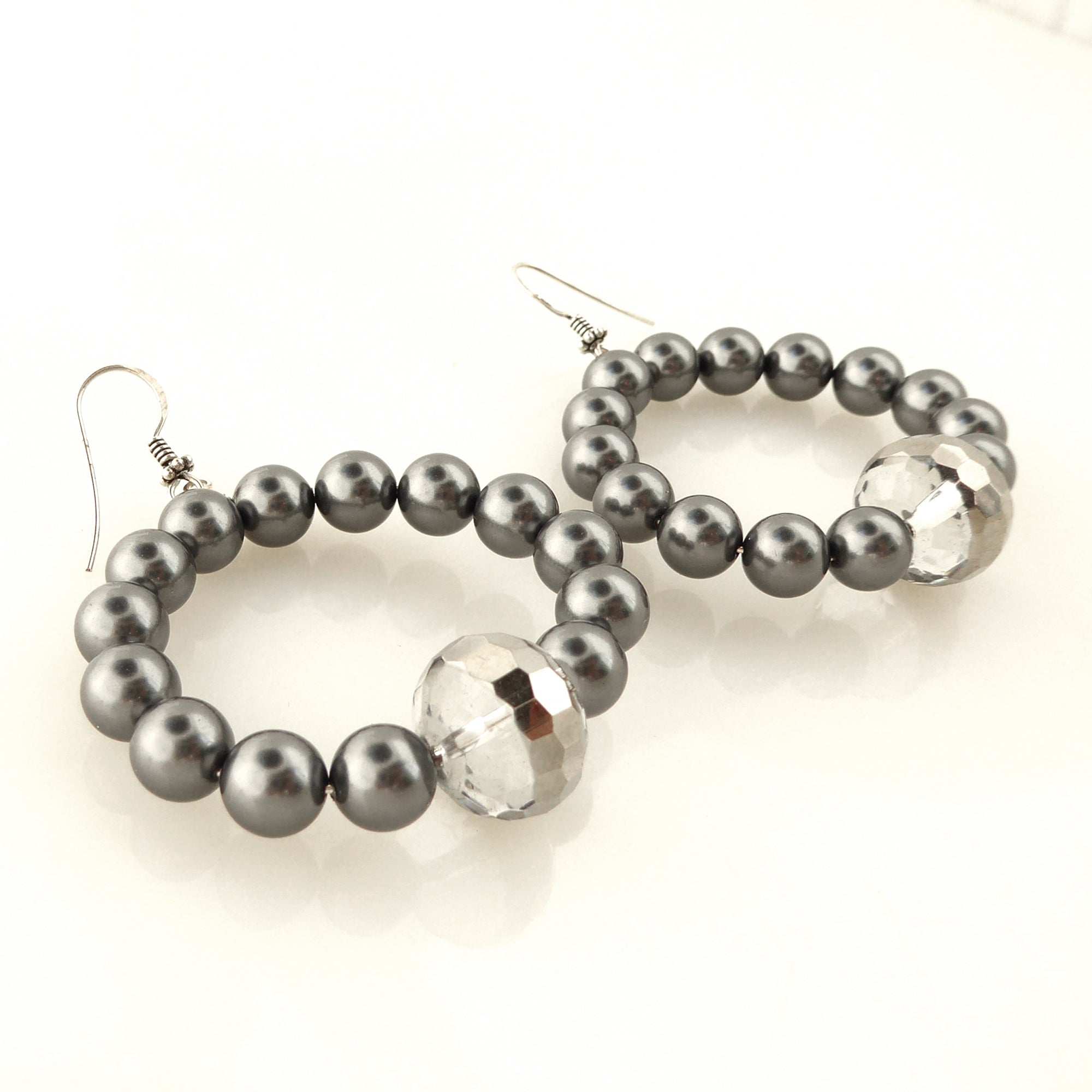 Dark gray pearl circle earrings by Jenny Dayco 2