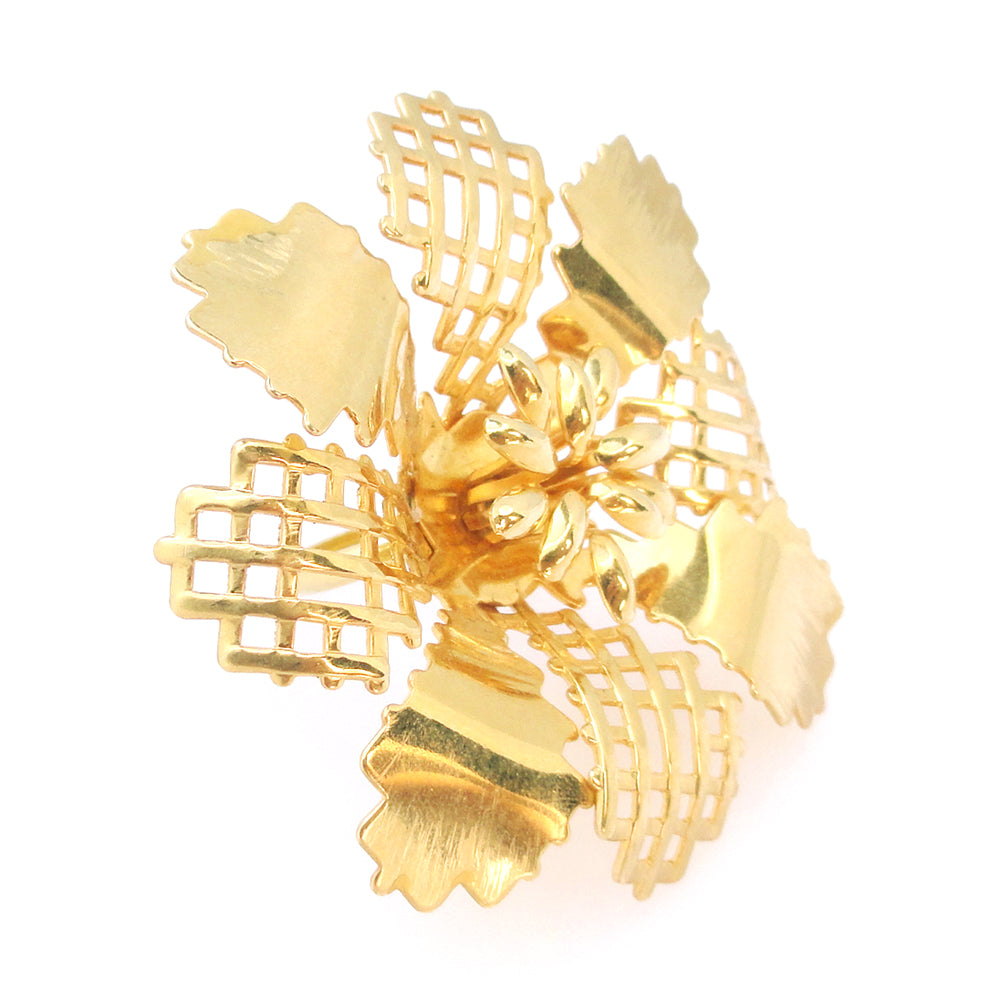 Gold abstract flower ring by Jenny Dayco 2