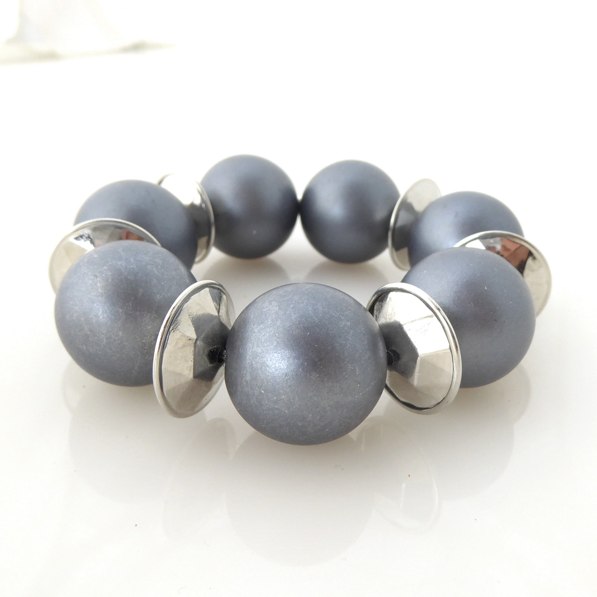 Gray kimoyo bead bracelet by Jenny Dayco 3