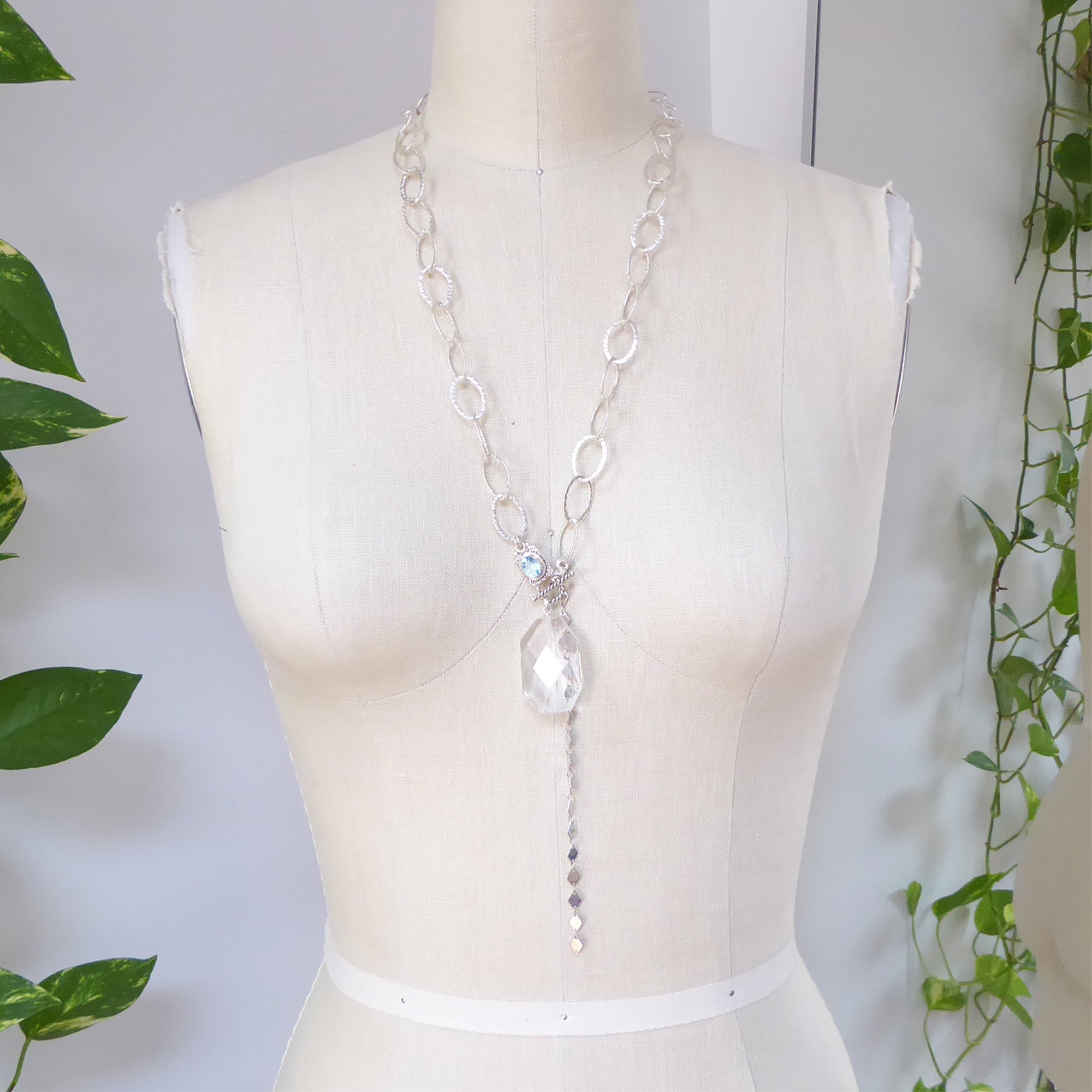 Aquamarine toggle clasp necklace by Jenny Dayco 10