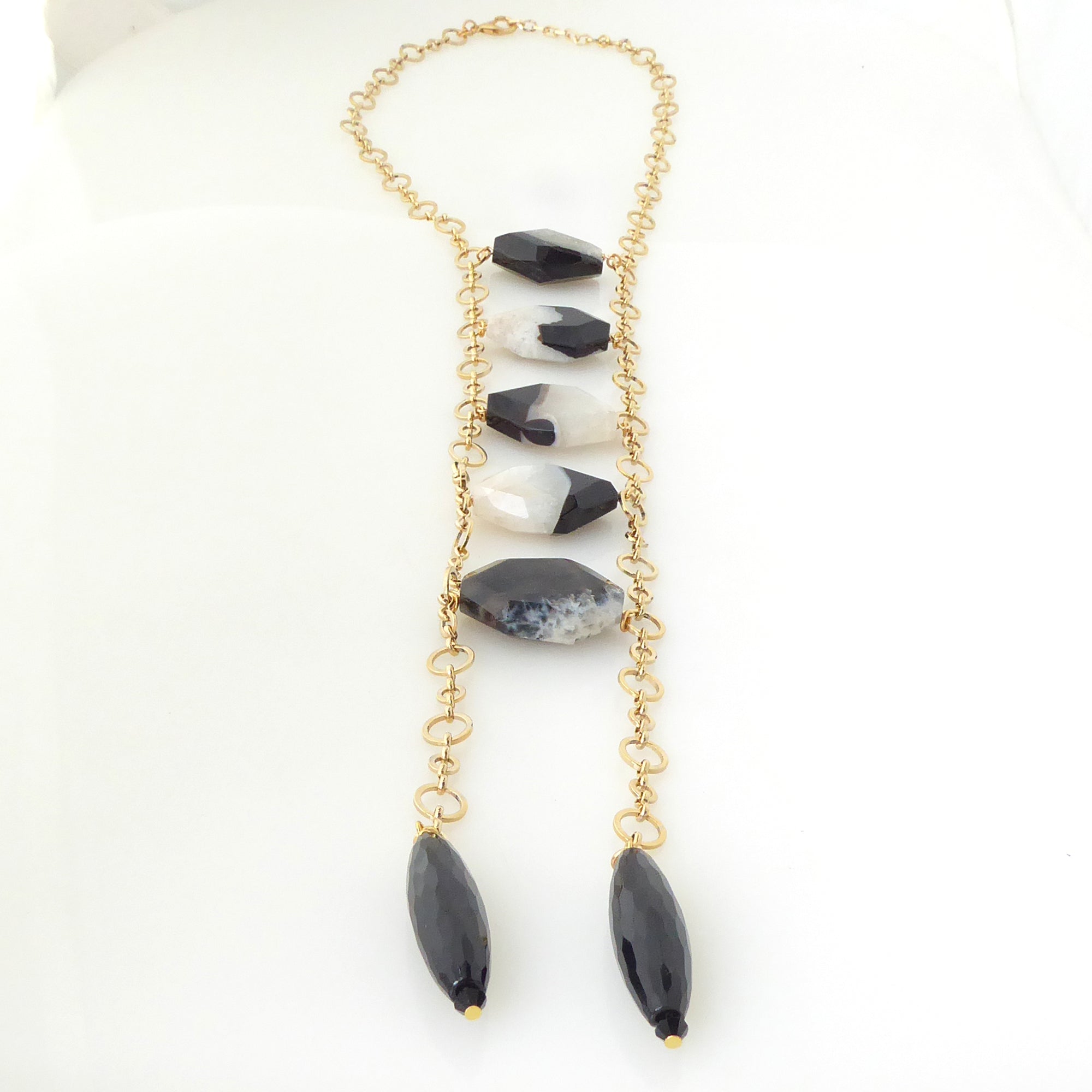 Black dyed agate column necklace by Jenny Dayco 3