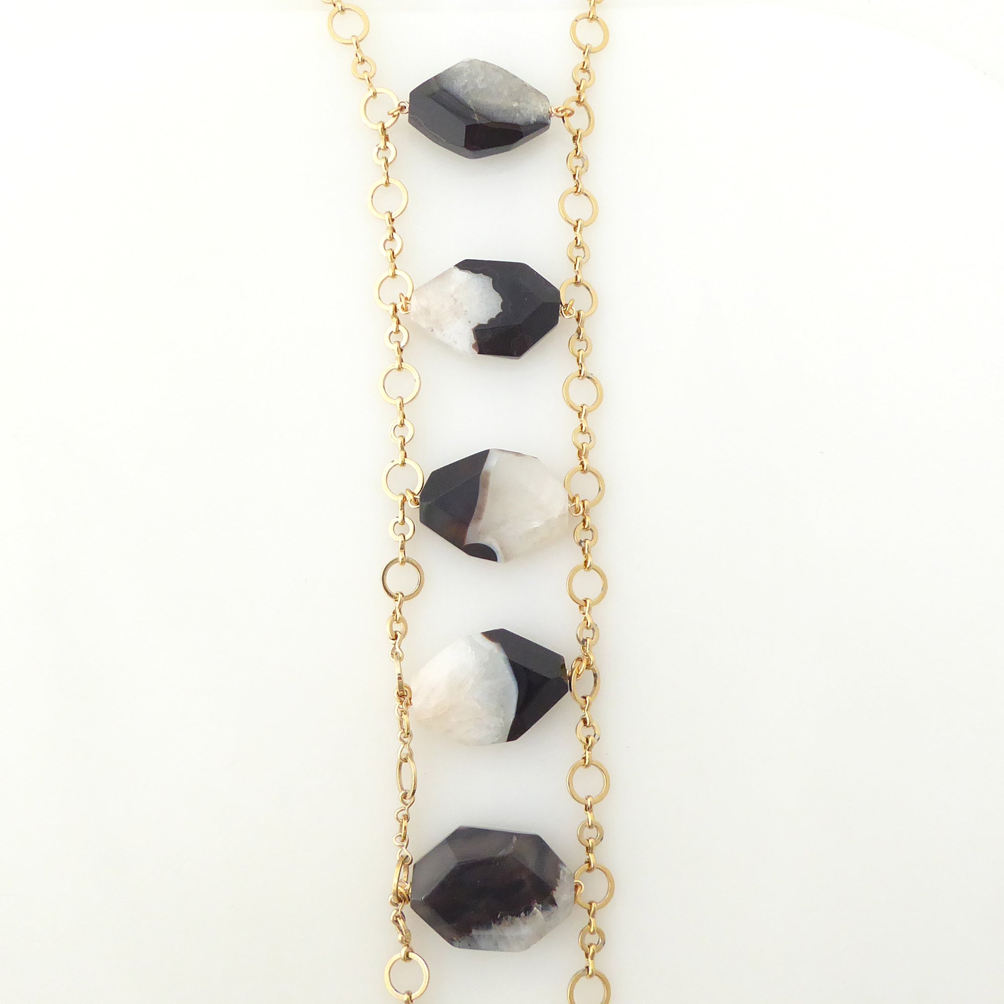 Black dyed agate column necklace by Jenny Dayco 5