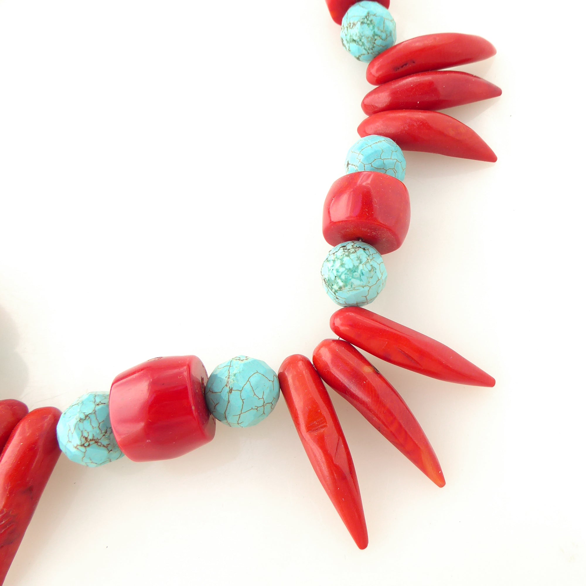 Coral and turquoise howlite collar necklace by Jenny Dayco 5