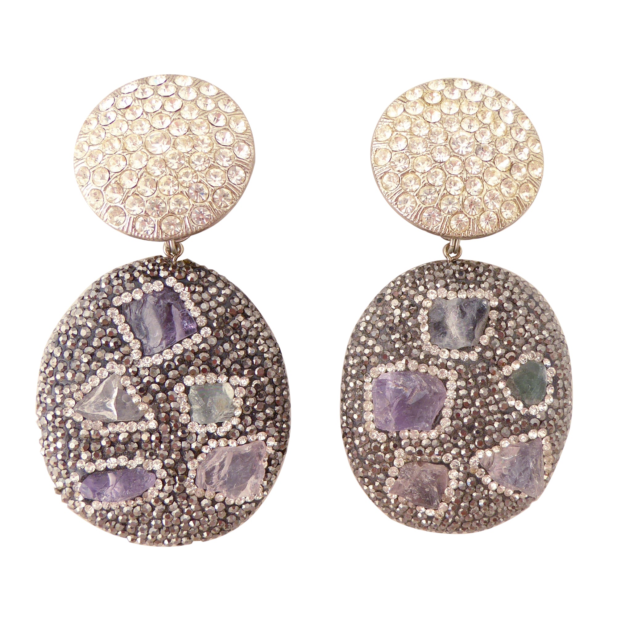 Gauntlet stone earrings by Jenny Dayco 1