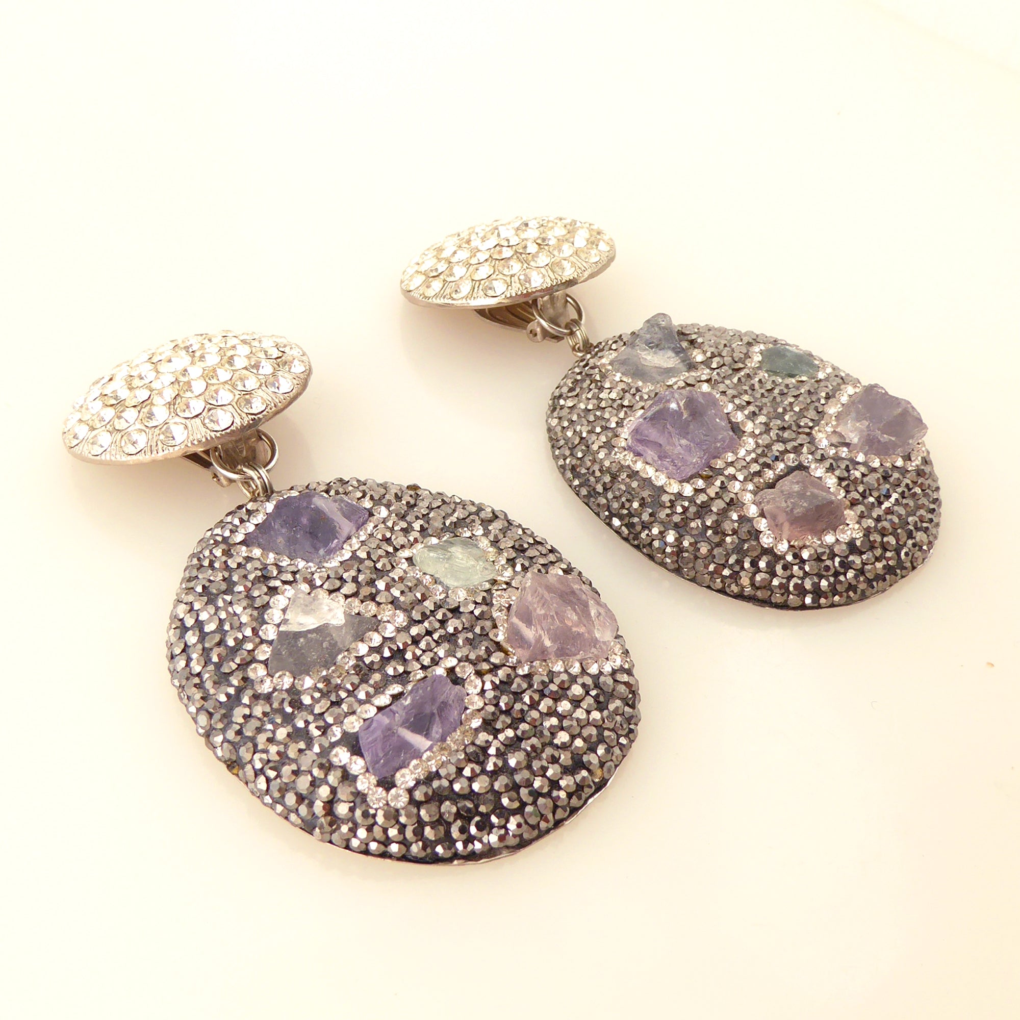 Gauntlet stone earrings by Jenny Dayco 2