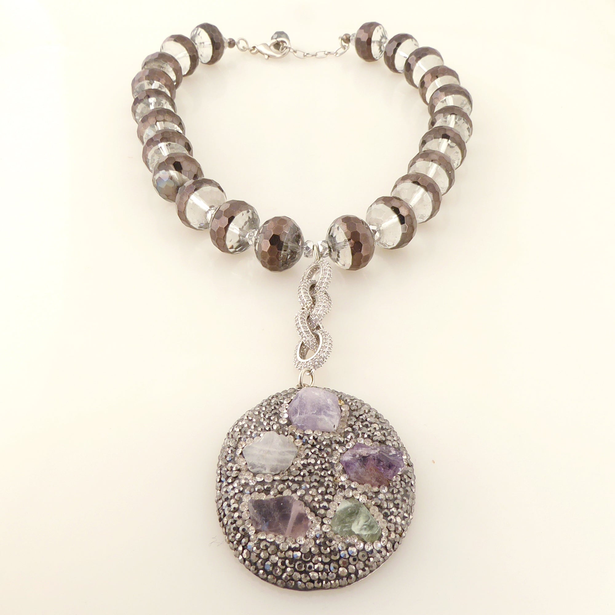 Gauntlet stone necklace by Jenny Dayco 3