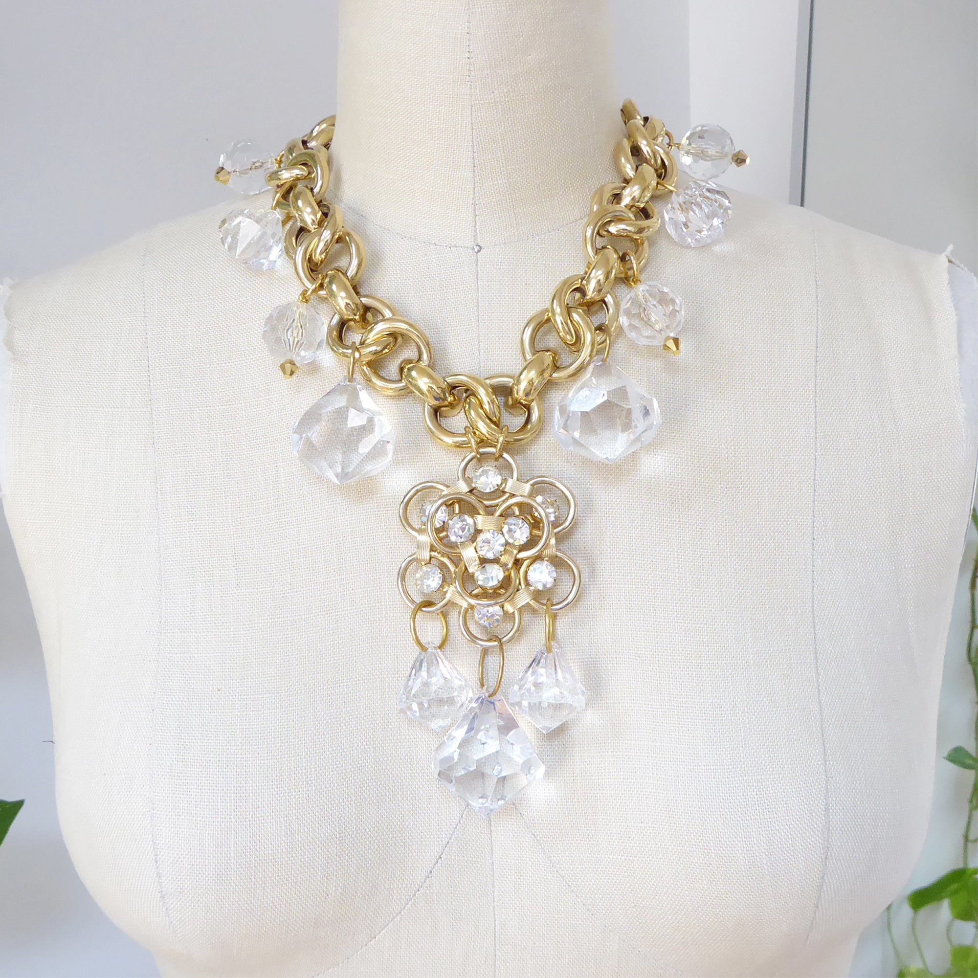 Gold circular gem necklace by Jenny Dayco 8 