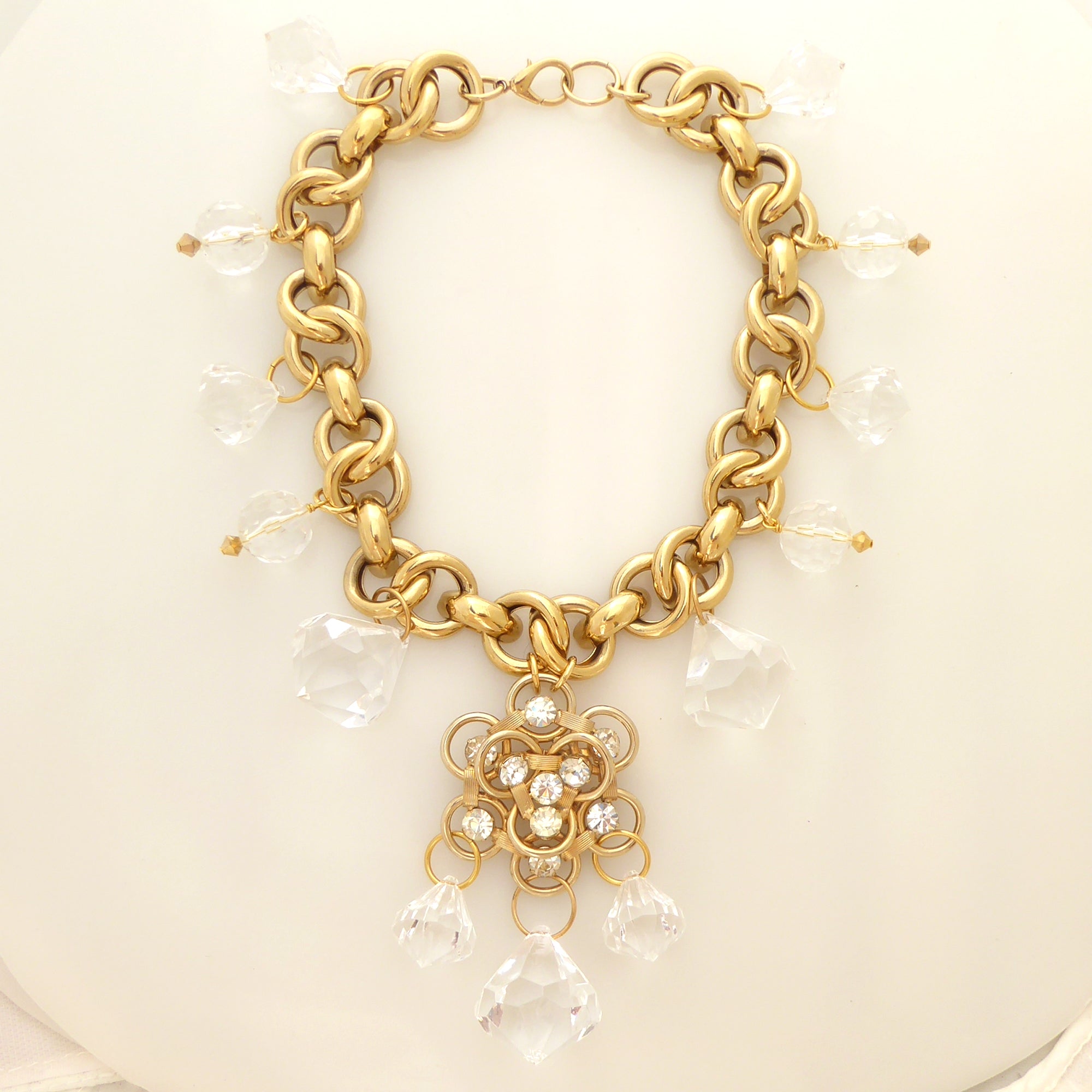 Gold circular gem necklace by Jenny Dayco 5