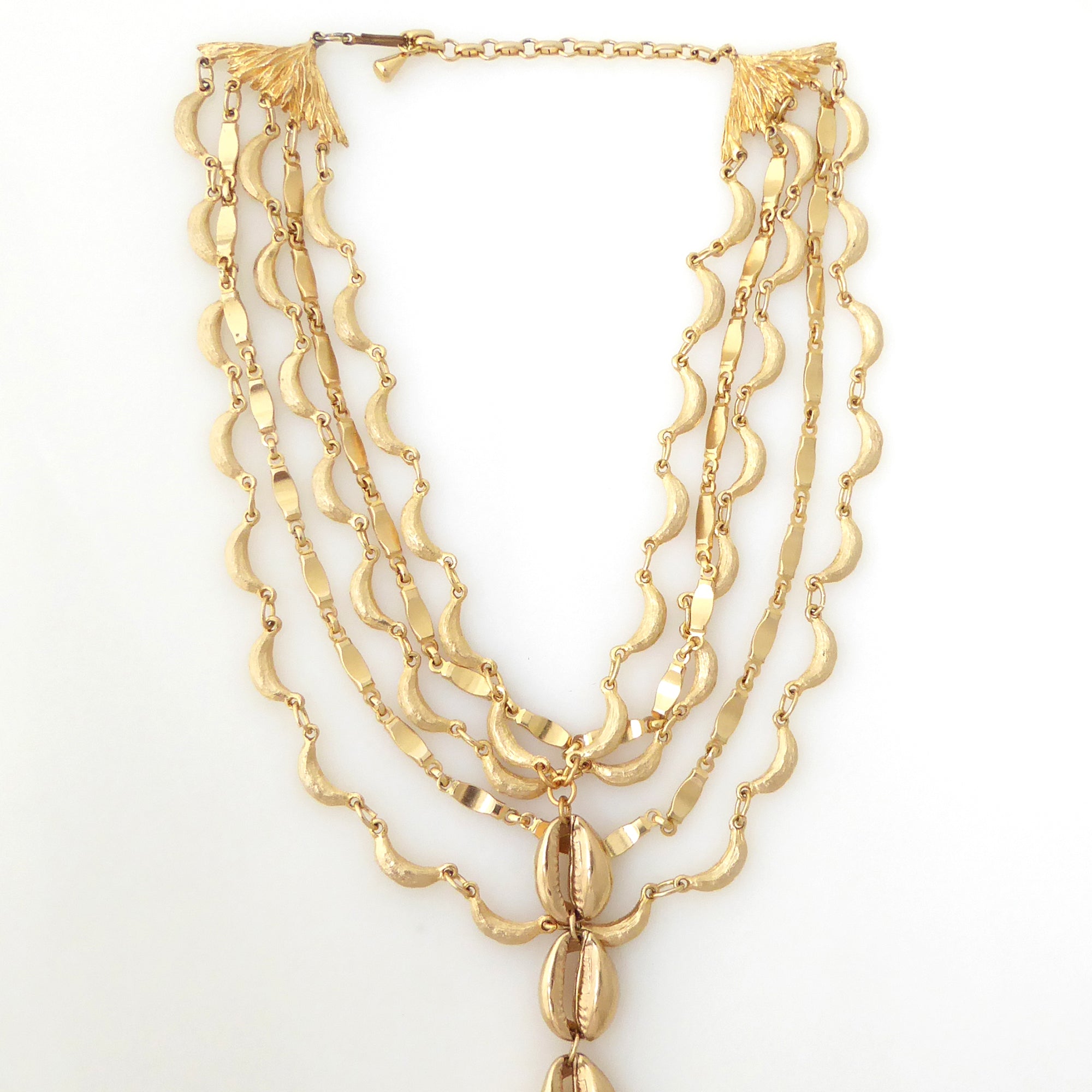 Gold cowrie shell and pearl necklace by Jenny Dayco 5