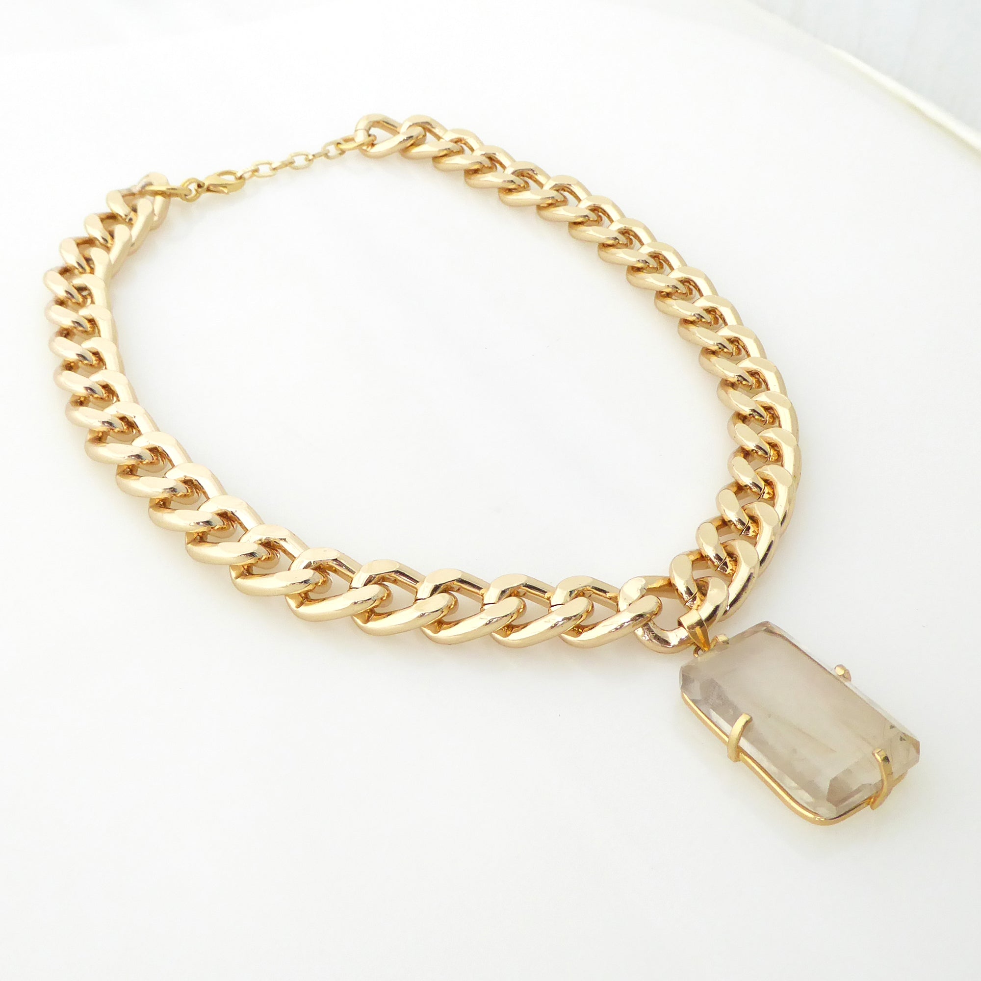 Golden rutilated quartz pendant necklace by Jenny Dayco 2