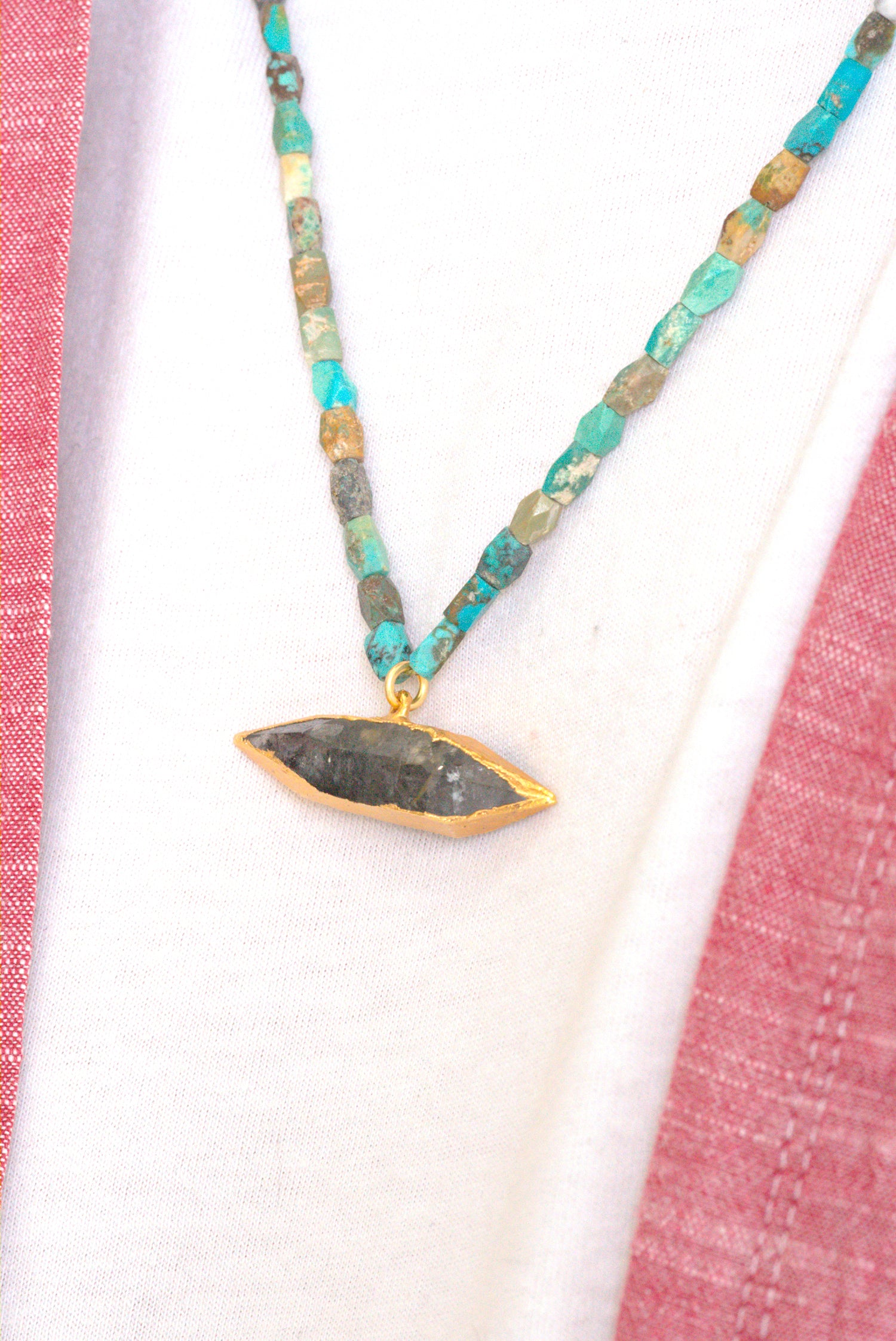 Gray quartz point necklace by Jenny Dayco 9