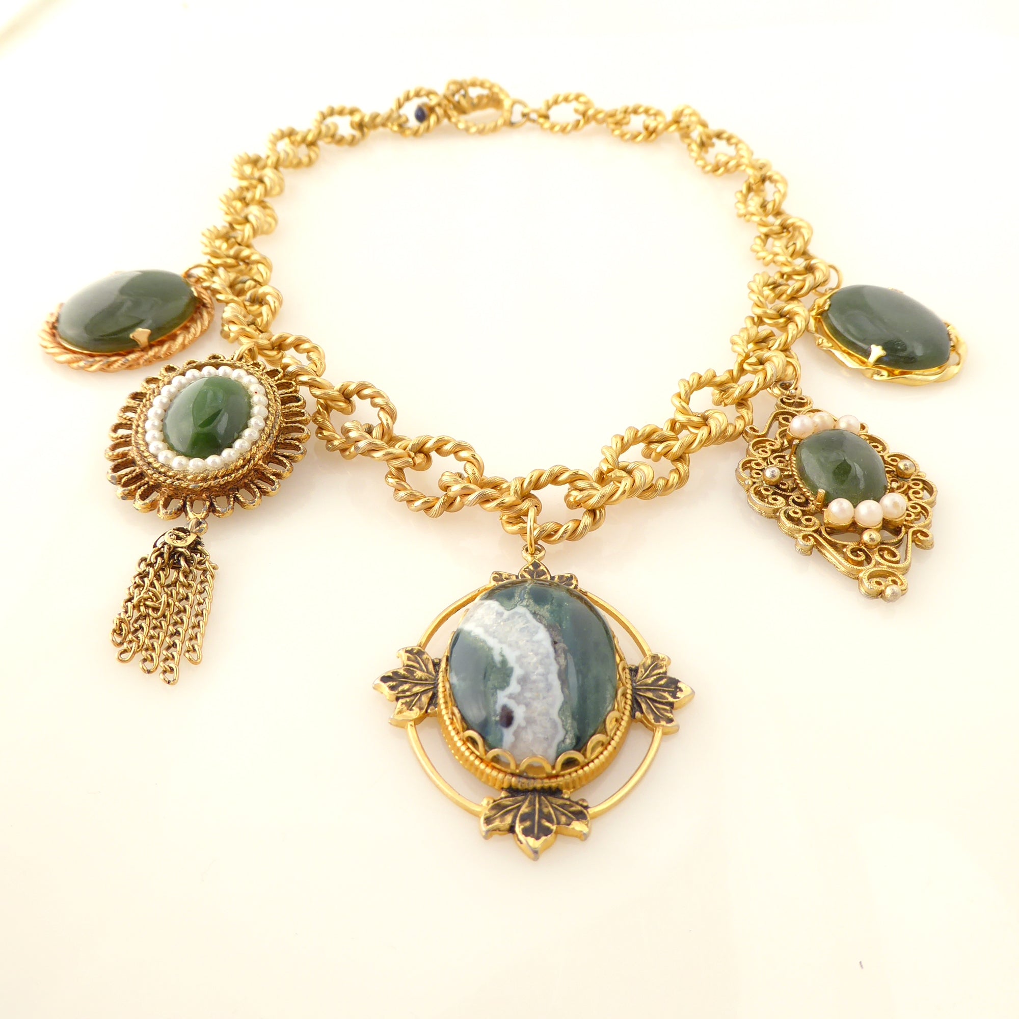 Green aventurine vintage necklace by Jenny Dayco 3