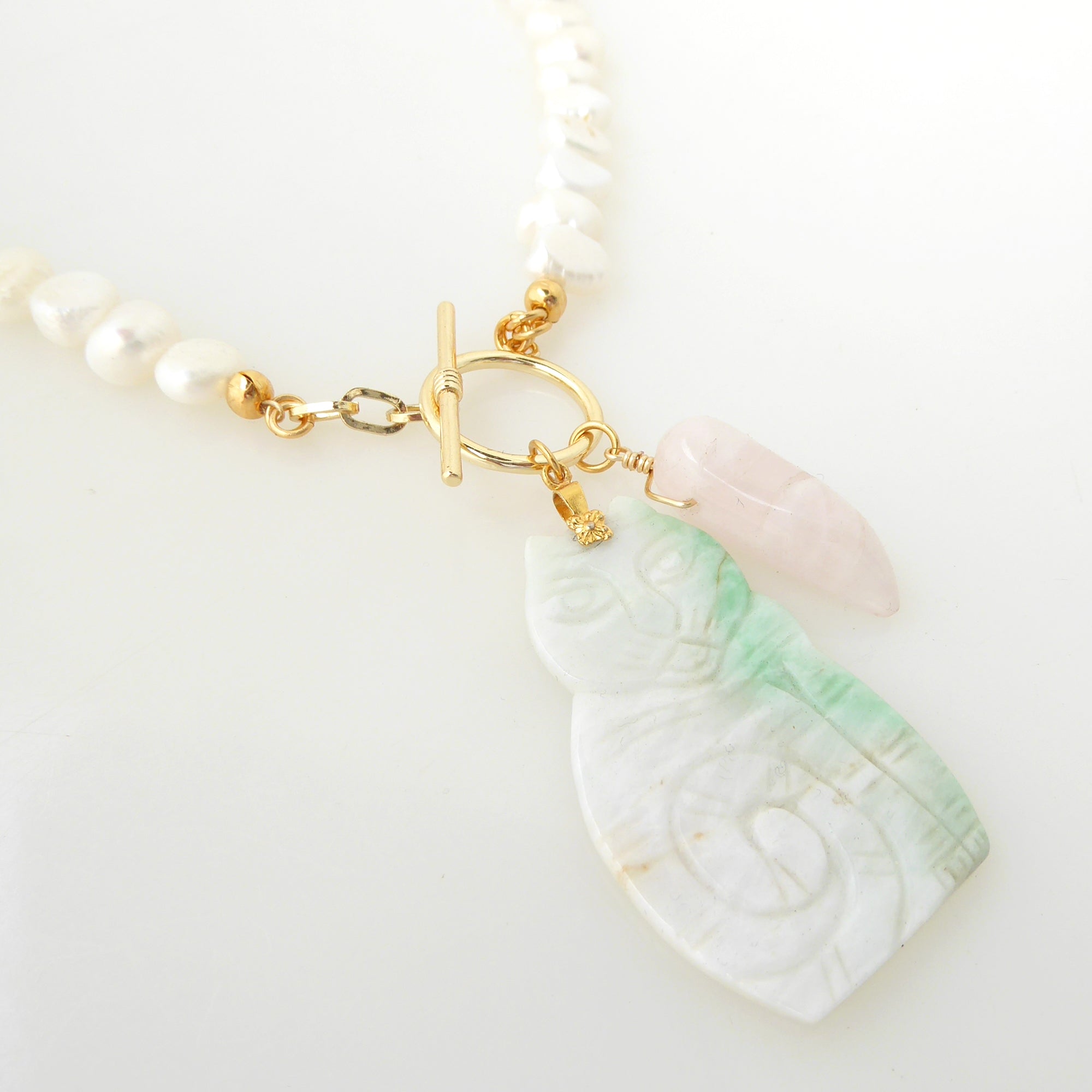 Jade cat and rose quartz claw pearl necklace by Jenny Dayco 2