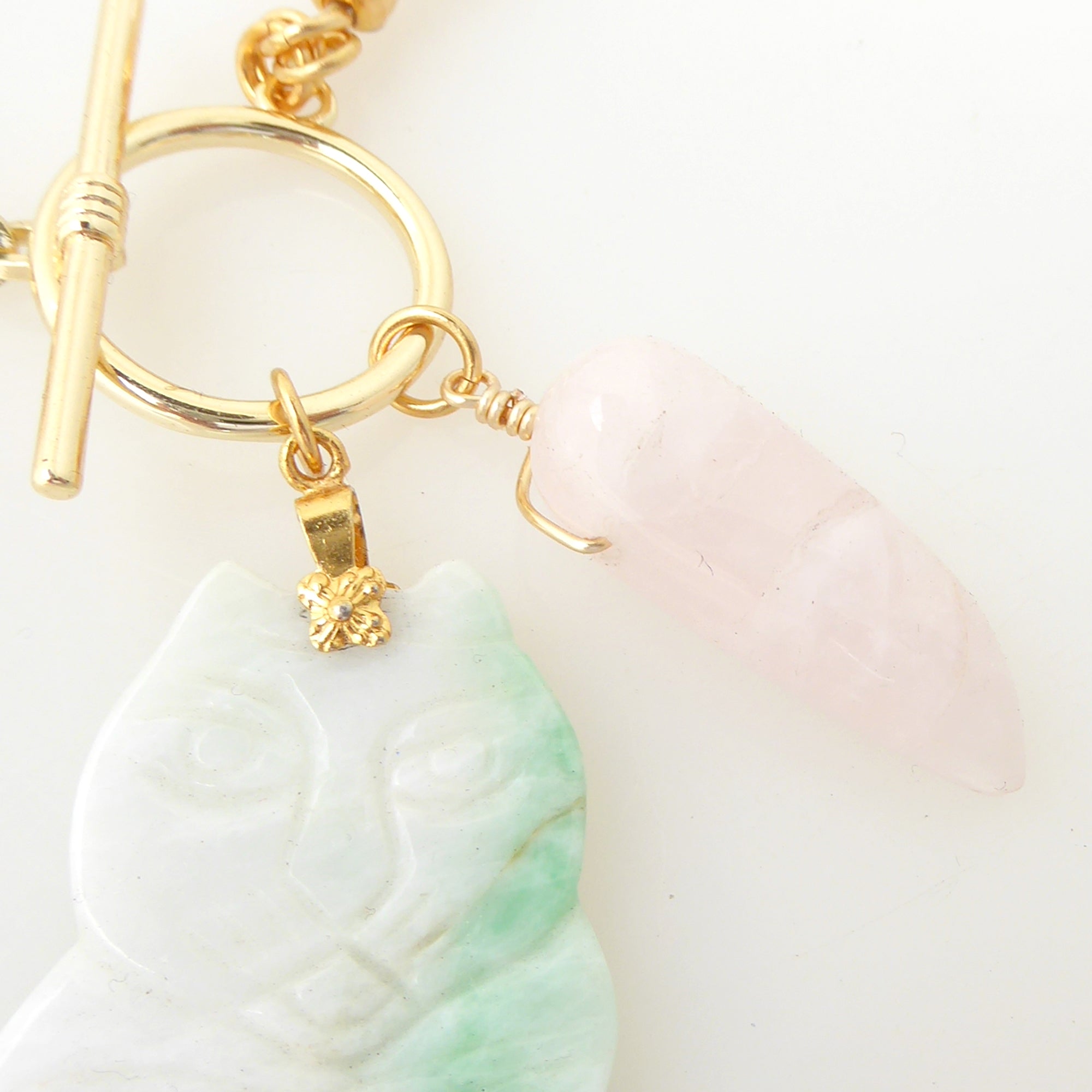 Jade cat and rose quartz claw pearl necklace by Jenny Dayco 6