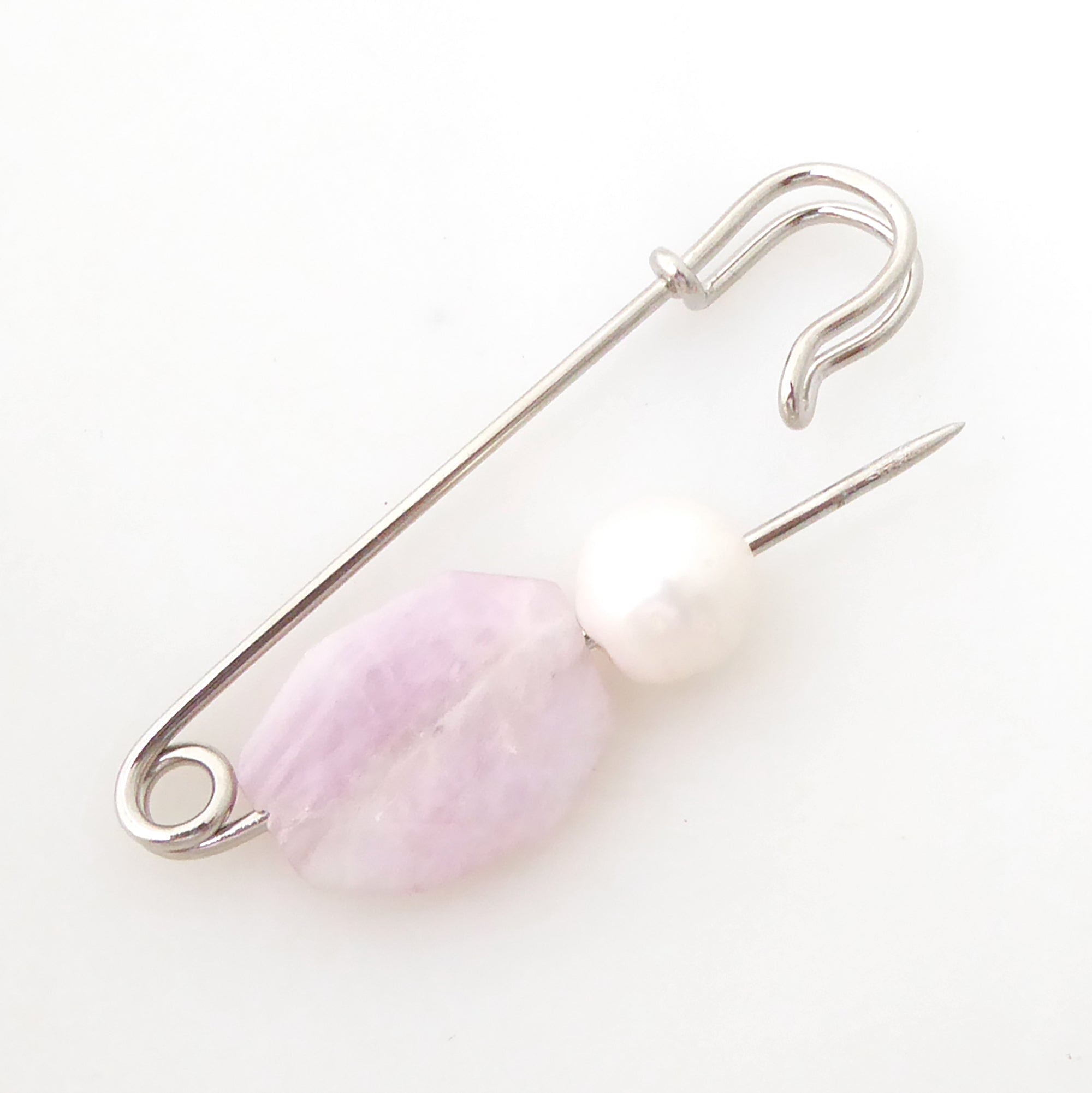 Kunzite and pearl safety pin brooch by Jenny Dayco 5