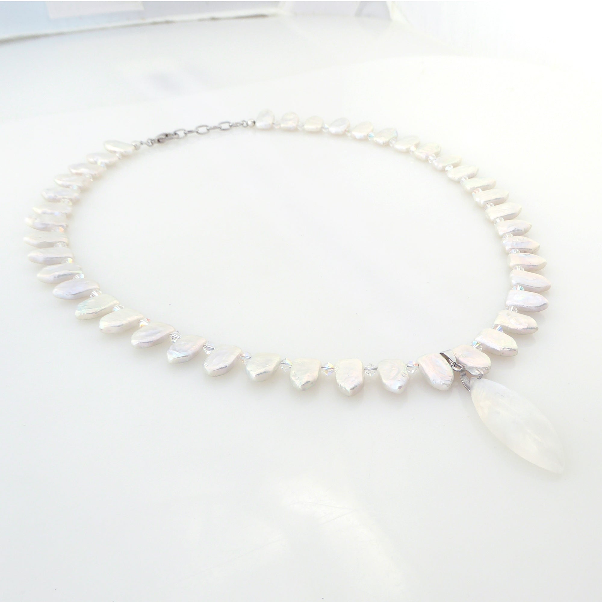 Moonstone pearl collar necklace by Jenny Dayco 2