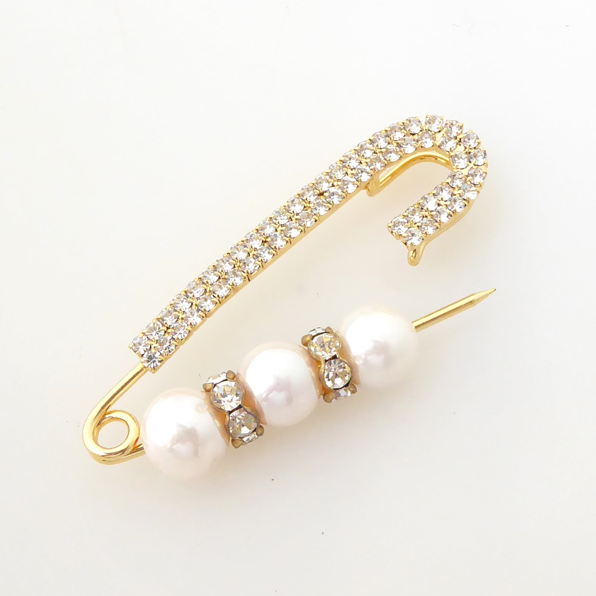 Pearl and rhinestone spacer safety pin brooch by Jenny Dayco 5
