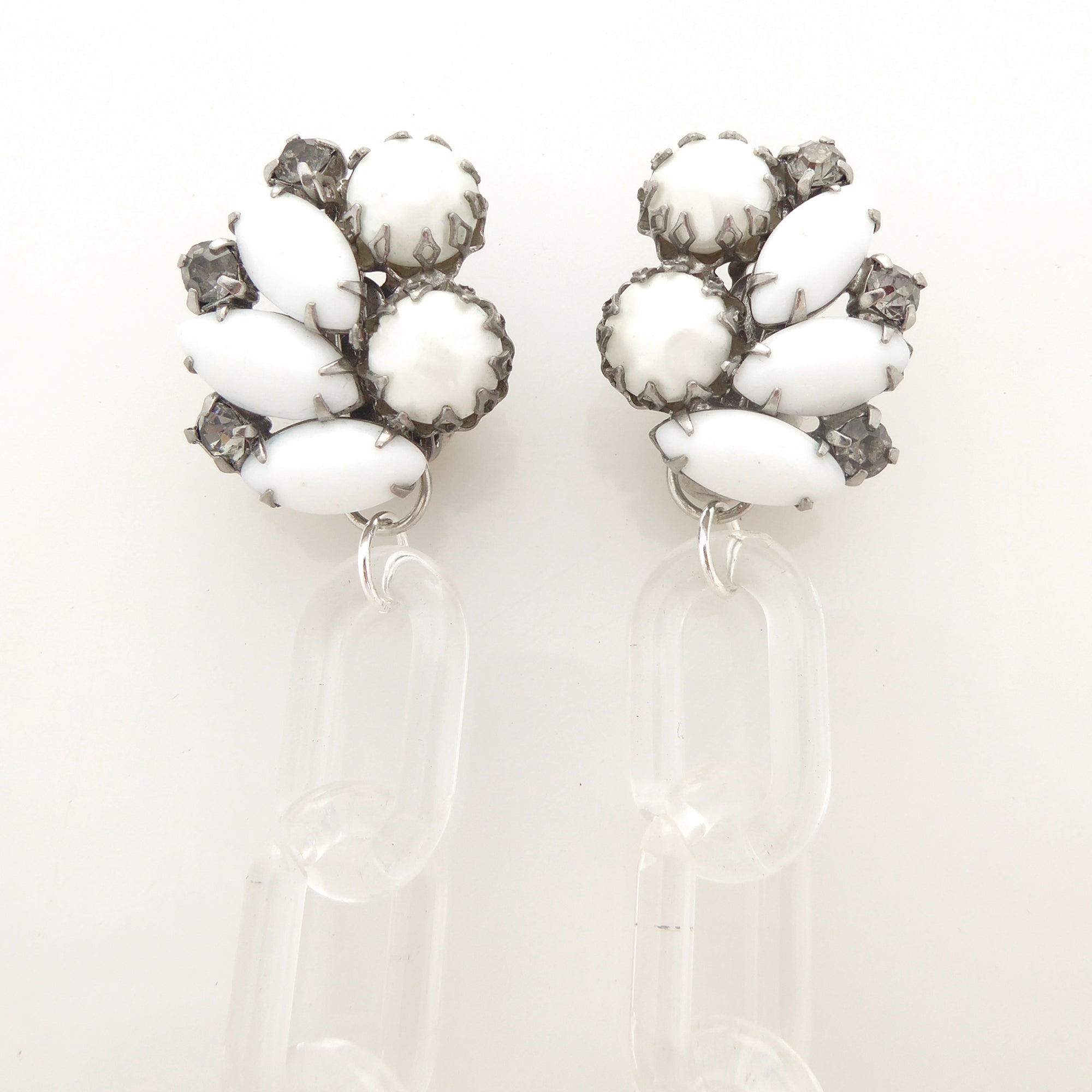 1950s White milk glass rhinestone cluster and clear chain earrings by Jenny Dayco 4