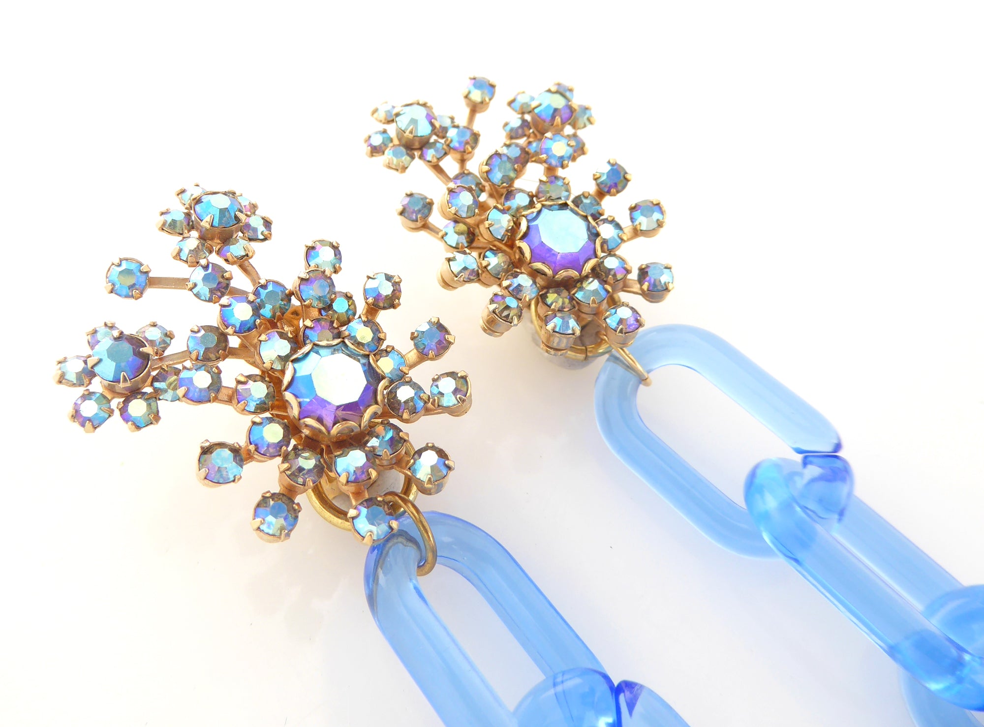 1950s blue iridescent rhinestone and blue chain earrings by Jenny Dayco 5