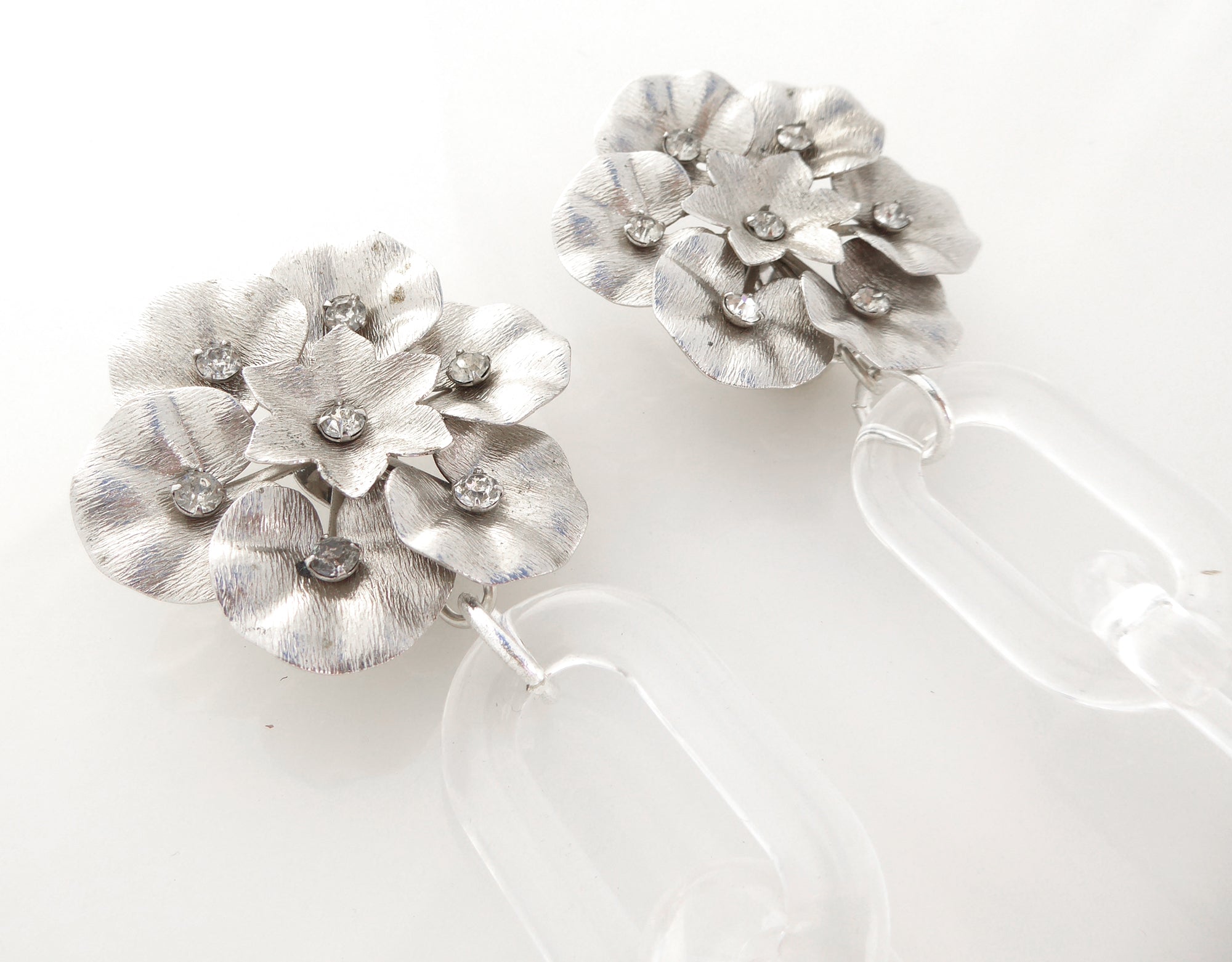1950s silver flower petal rhinestone and clear chain earrings by Jenny Dayco 5