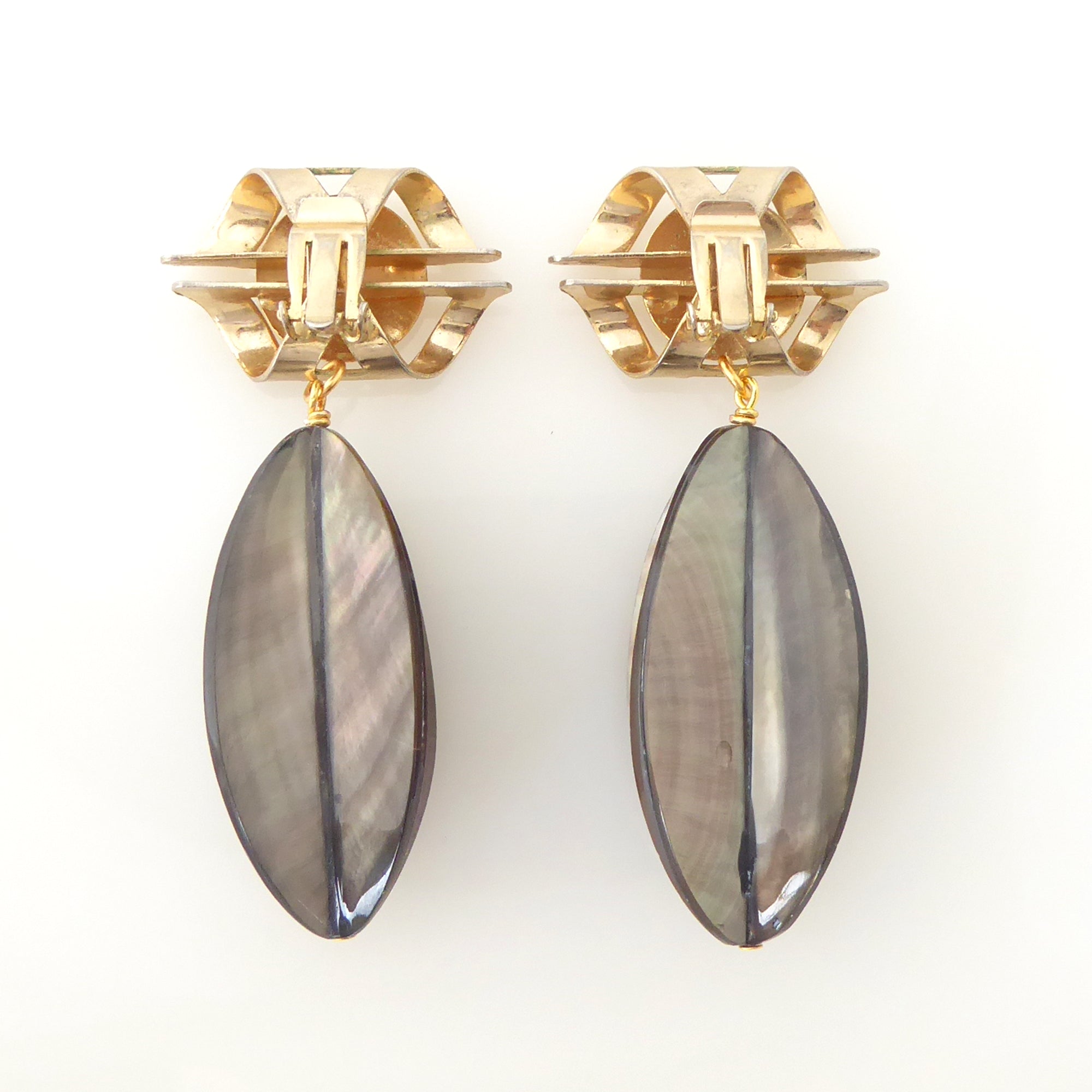  Black lip oyster shell earrings by Jenny Dayco 4