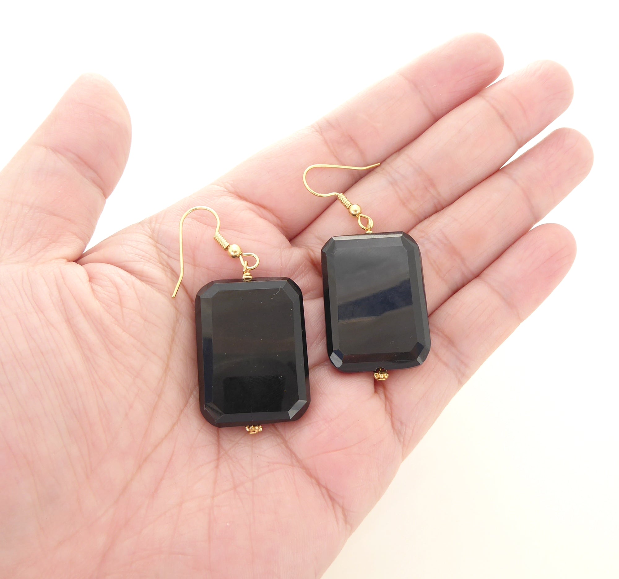 Black onyx rectangle earrings by Jenny Dayco 4