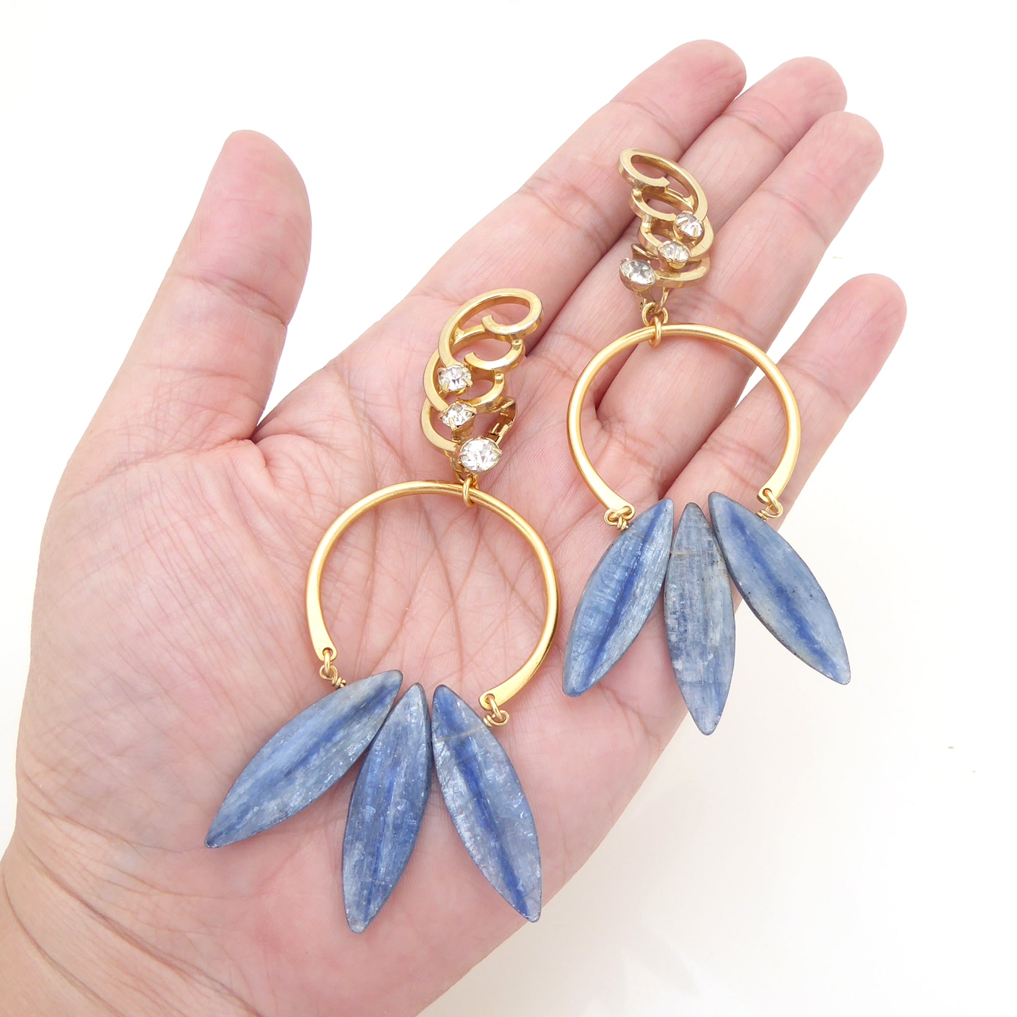 Blue kyanite fan earrings by Jenny Dayco 5