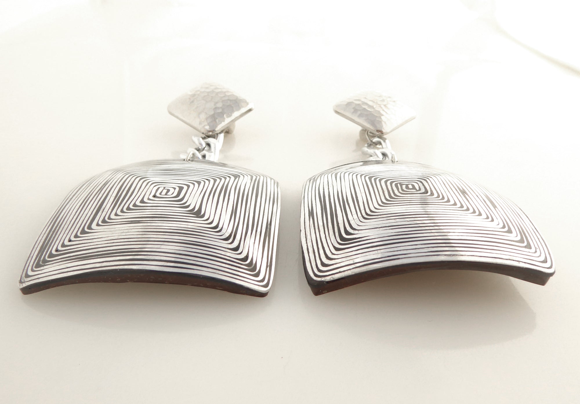 Fizza geometric clip on earrings by Jenny Dayco 3