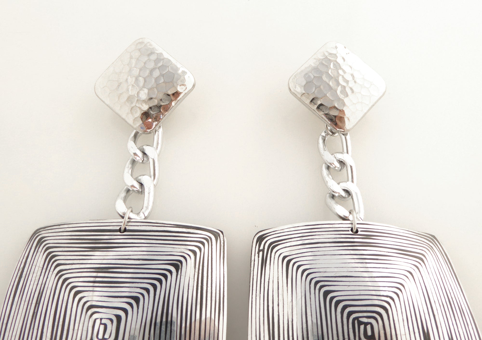Fizza geometric clip on earrings by Jenny Dayco 5