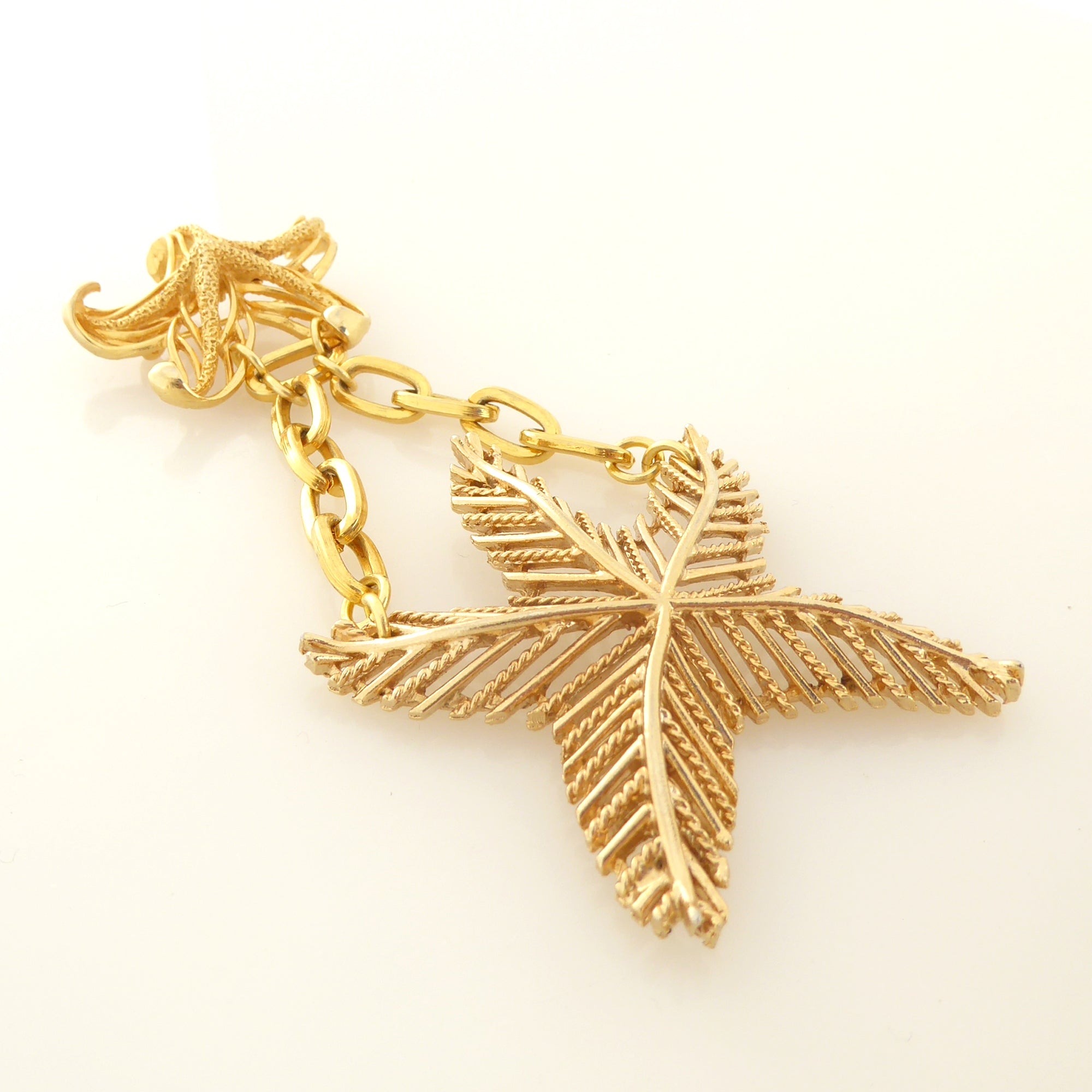 Gold starfish brooch by Jenny Dayco 2