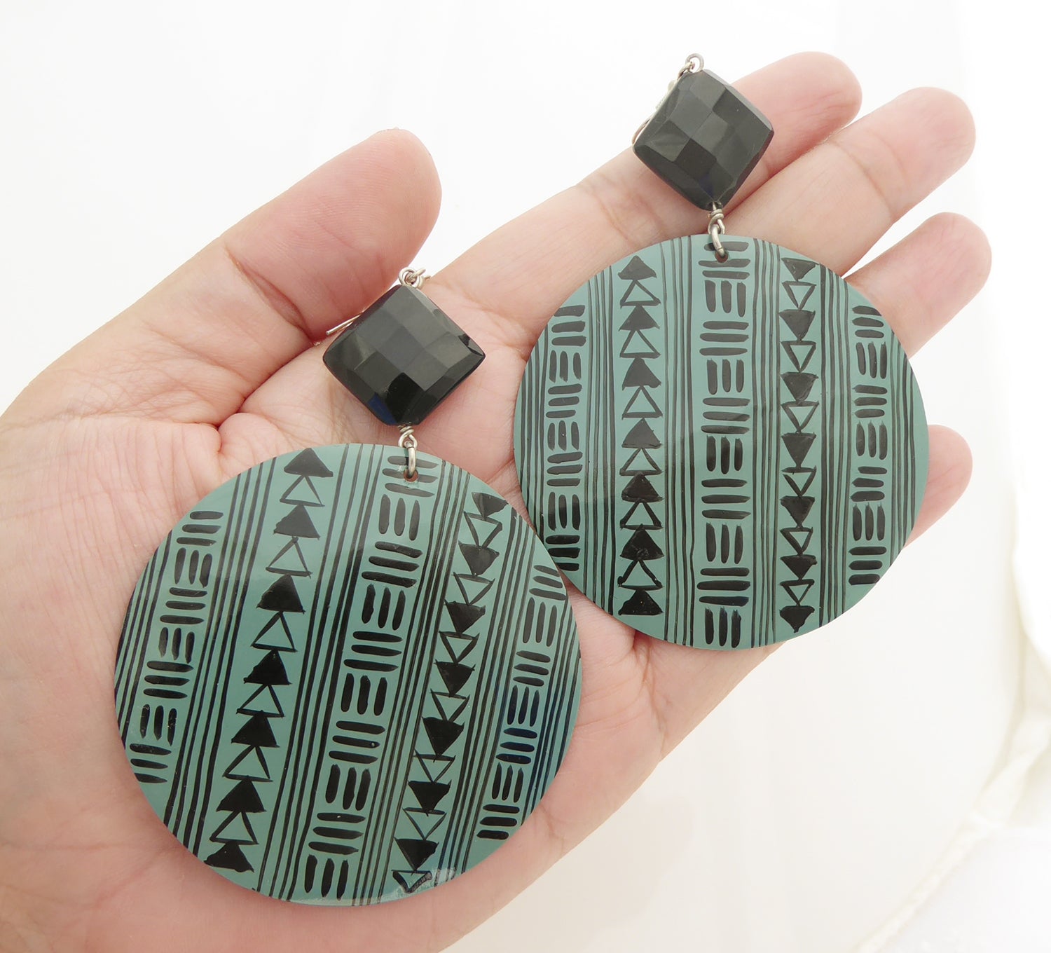 Green geometric shell and black onyx earrings by Jenny Dayco 4