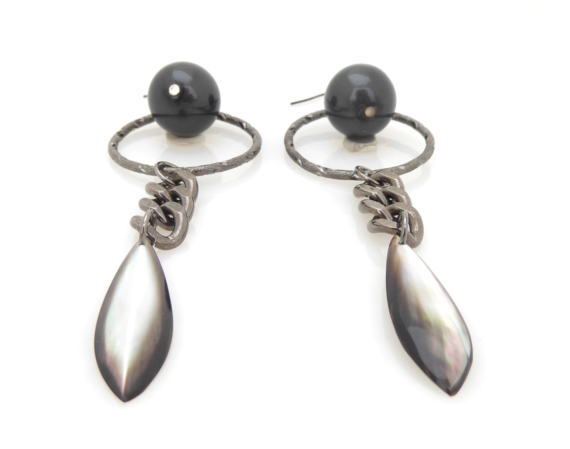 Gunmetal pearl and shell earrings by Jenny Dayco 3