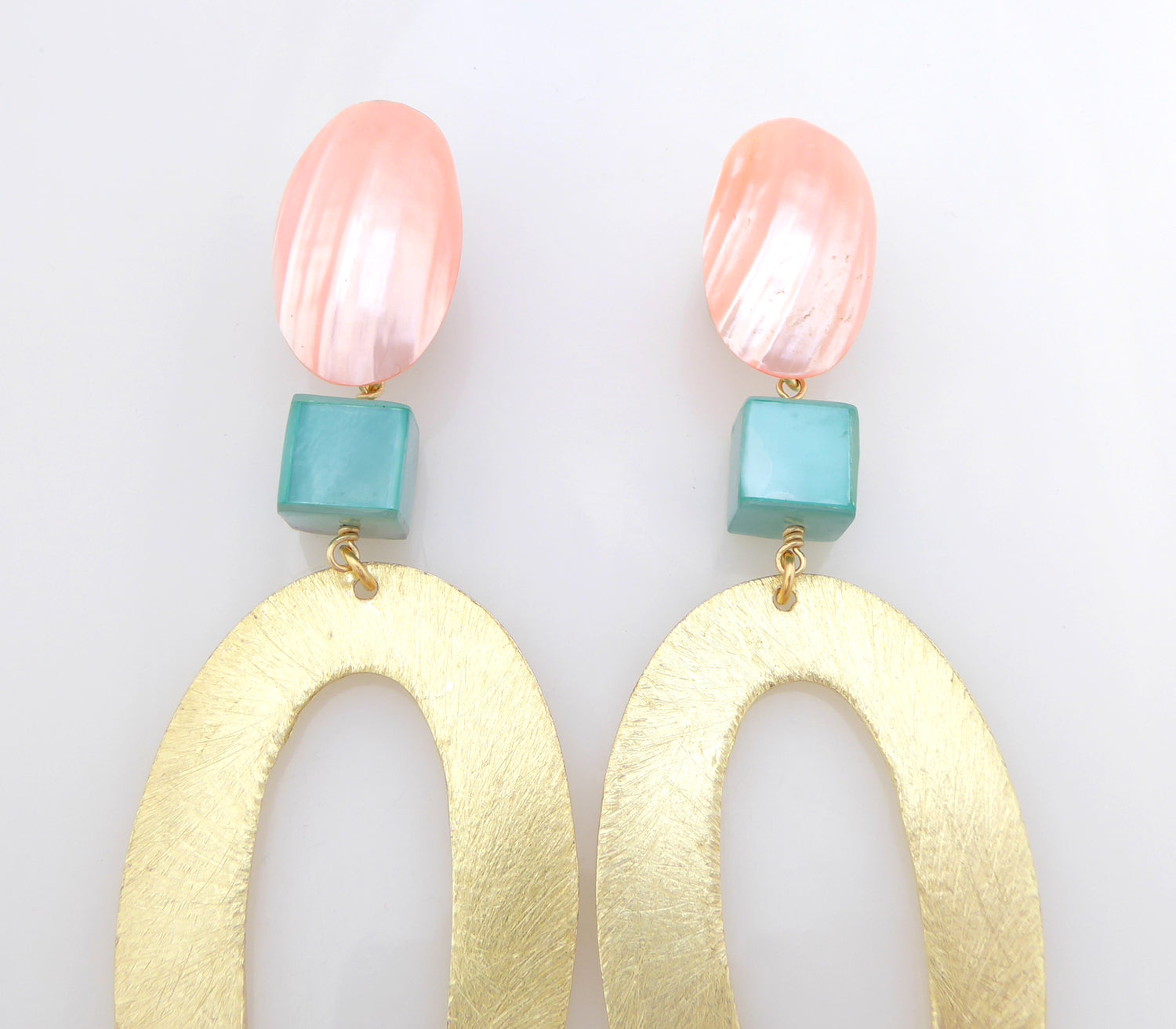 Karakara pastel shell earrings