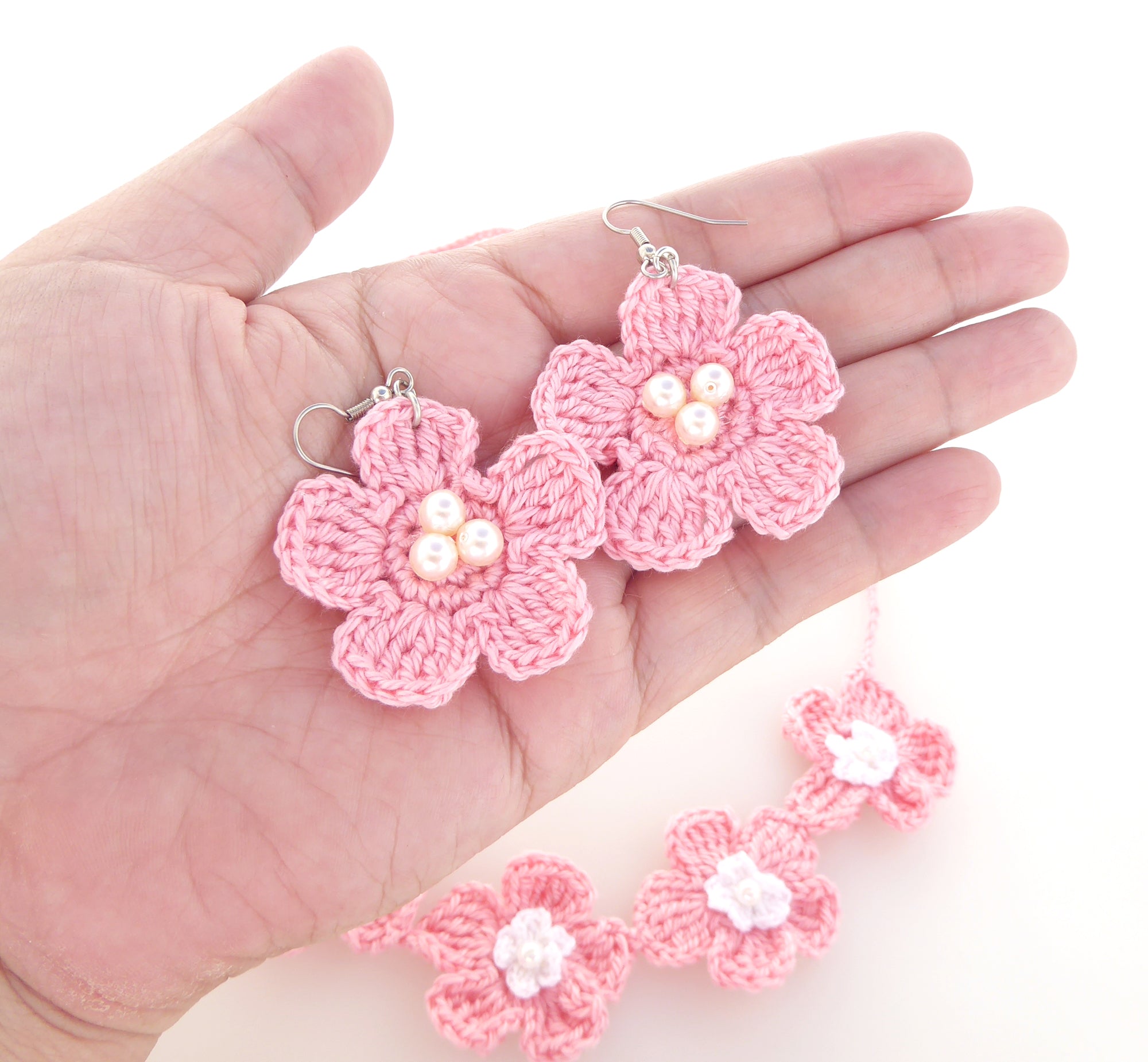 Pink and white pearl daisy earrings and necklace by Jenny Dayco 7
