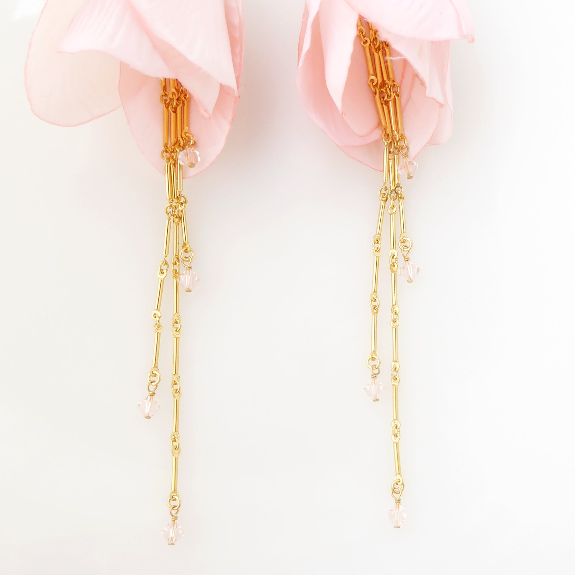 Pink beaded tulip earrings by Jenny Dayco 5