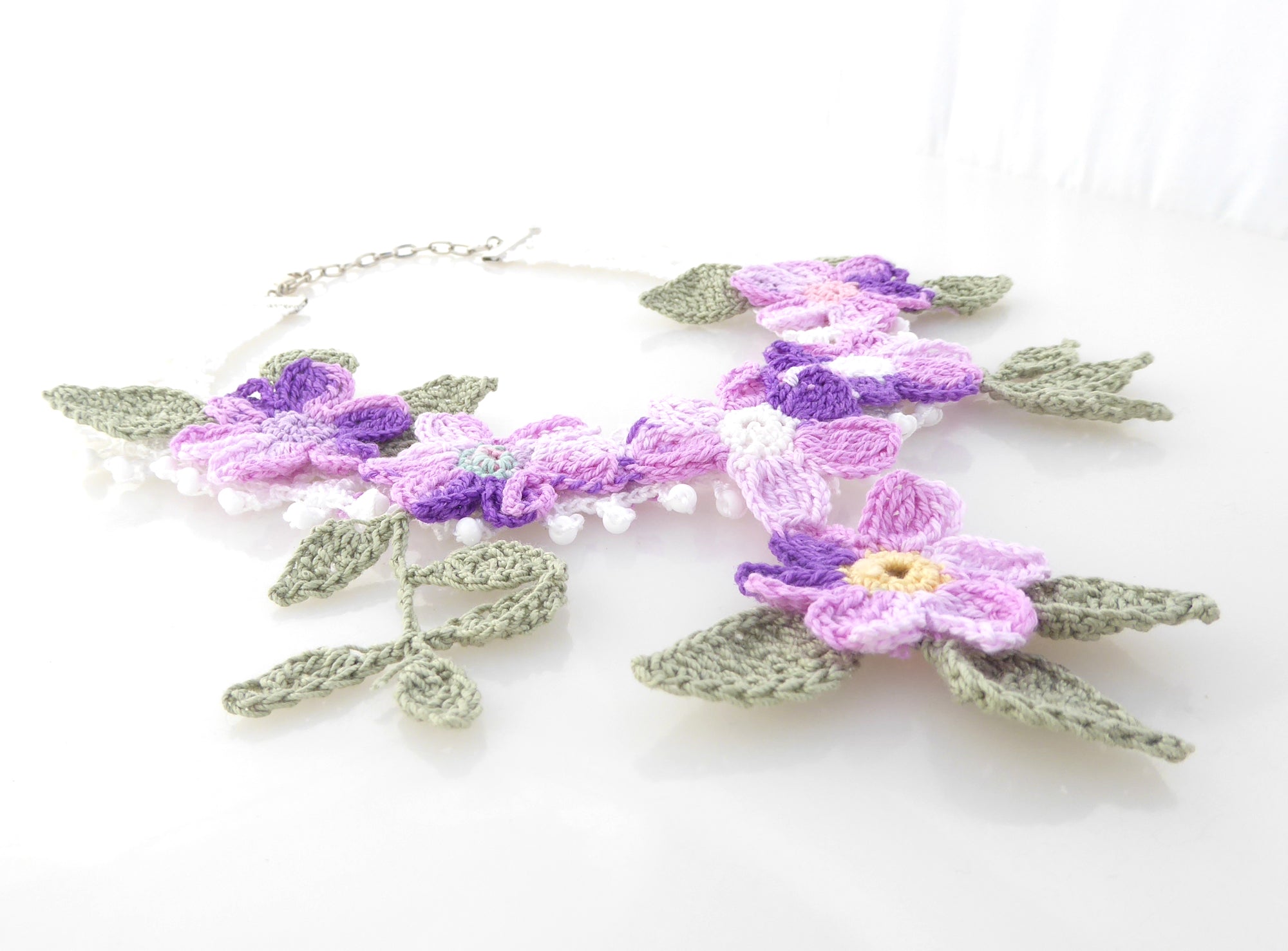 Purple flower crochet necklace by Jenny Dayco 2