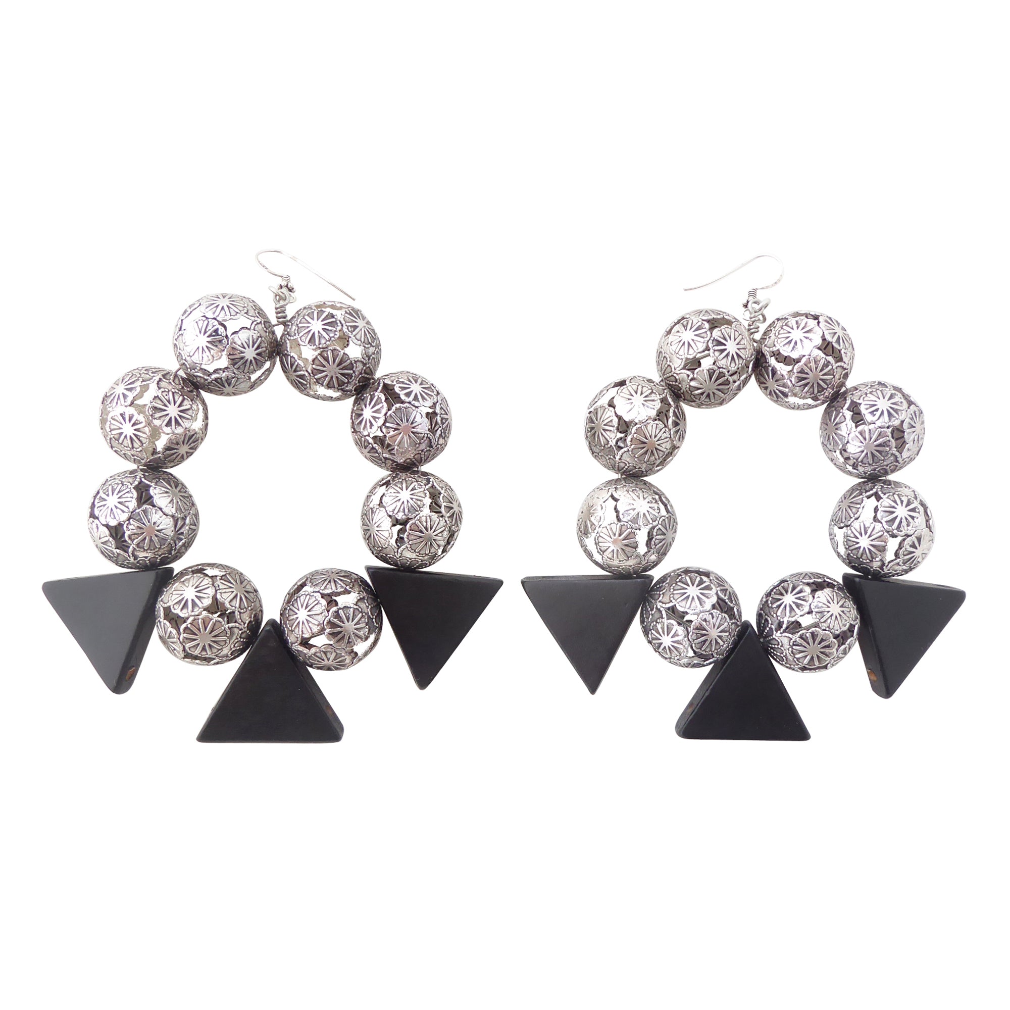 Ramonda earrings – Jenny Dayco - Main Image