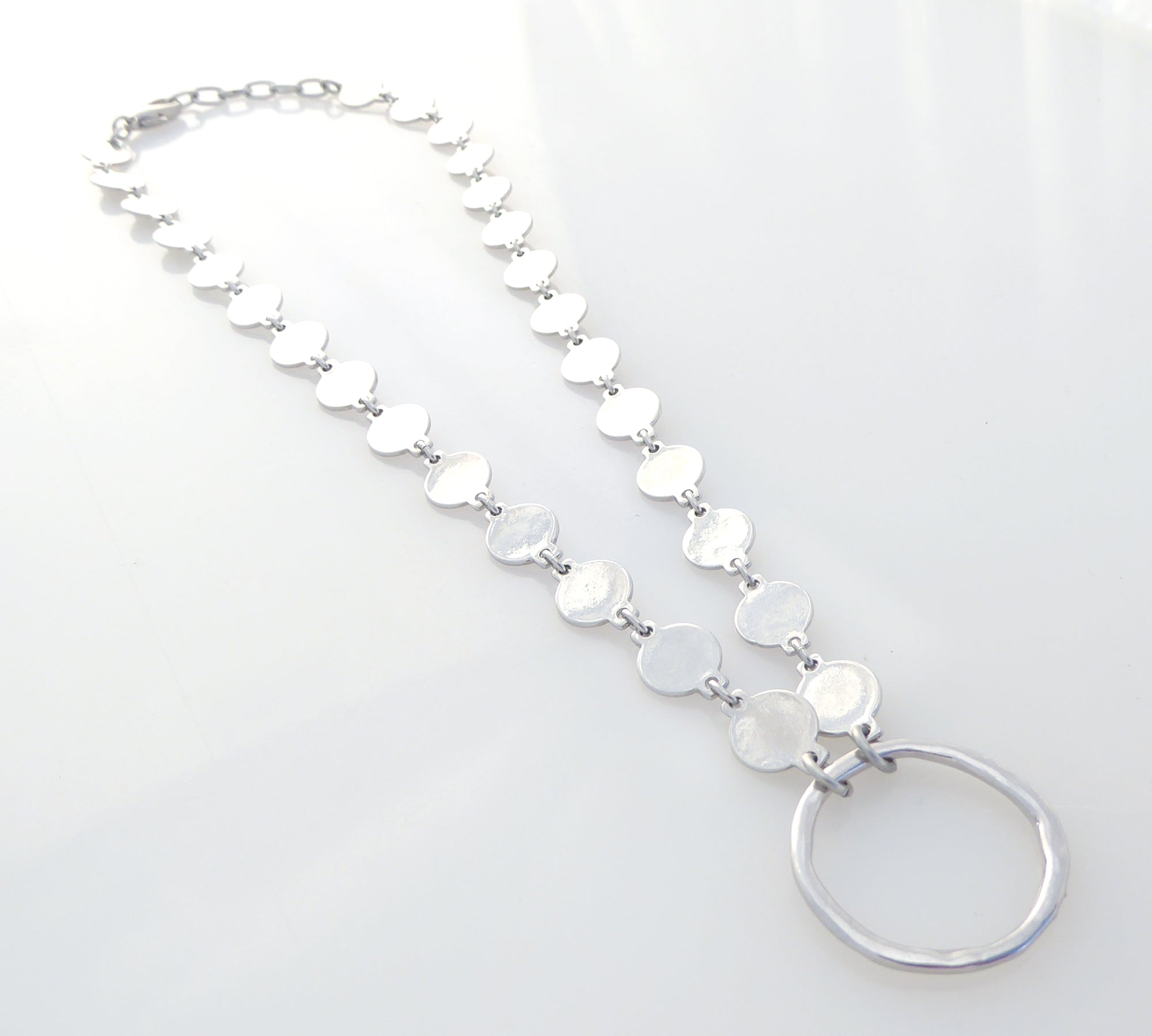 Silver O ring necklace