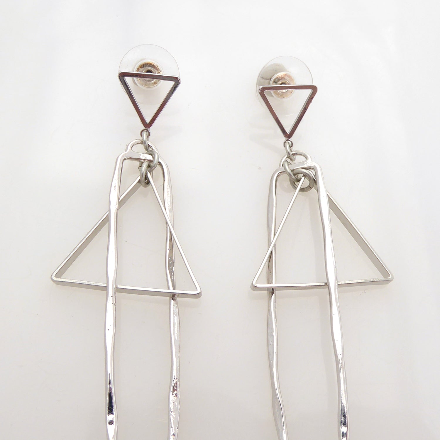 Silver geometric sphere earrings by Jenny Dayco 4