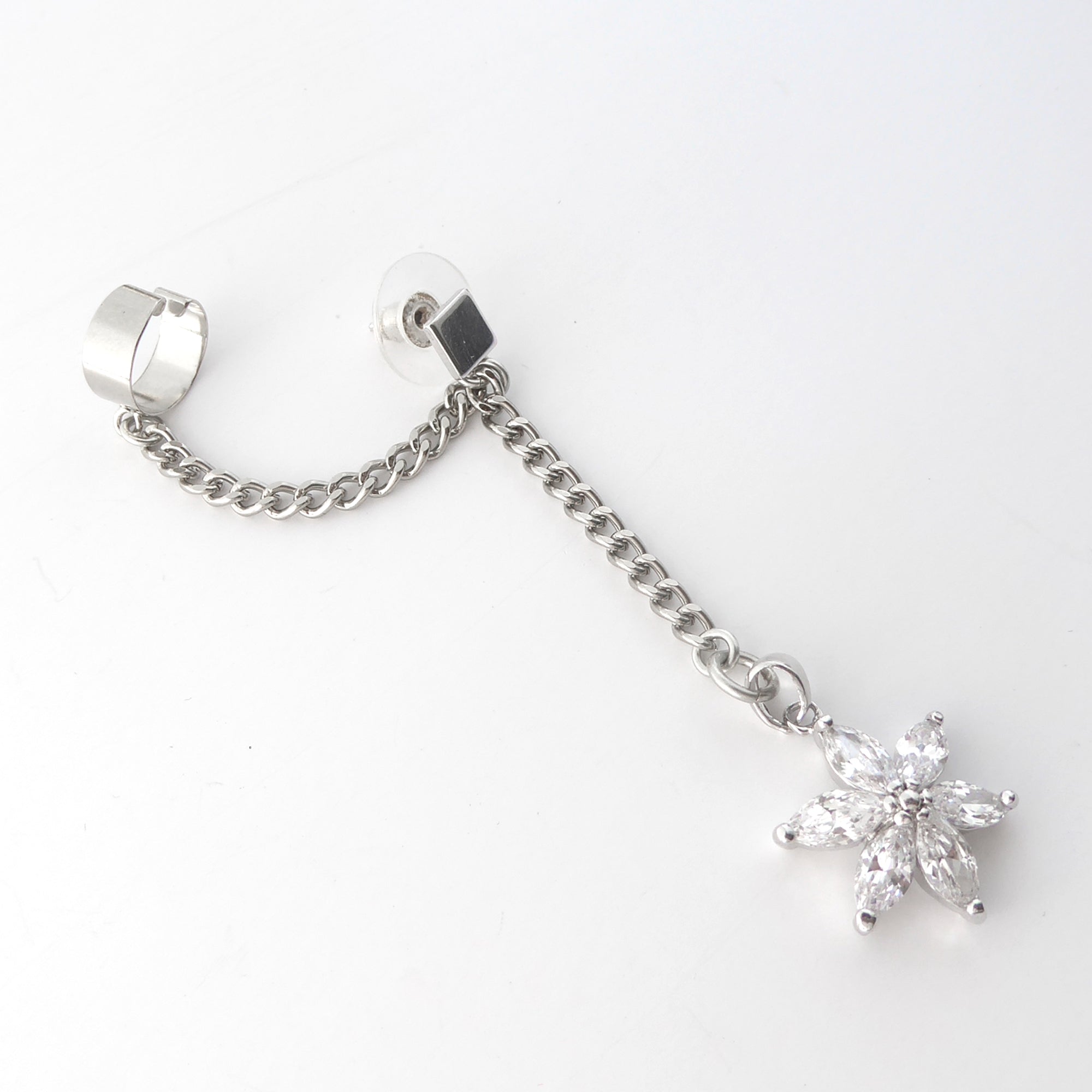 Silver star ear cuff by Jenny Dayco 2