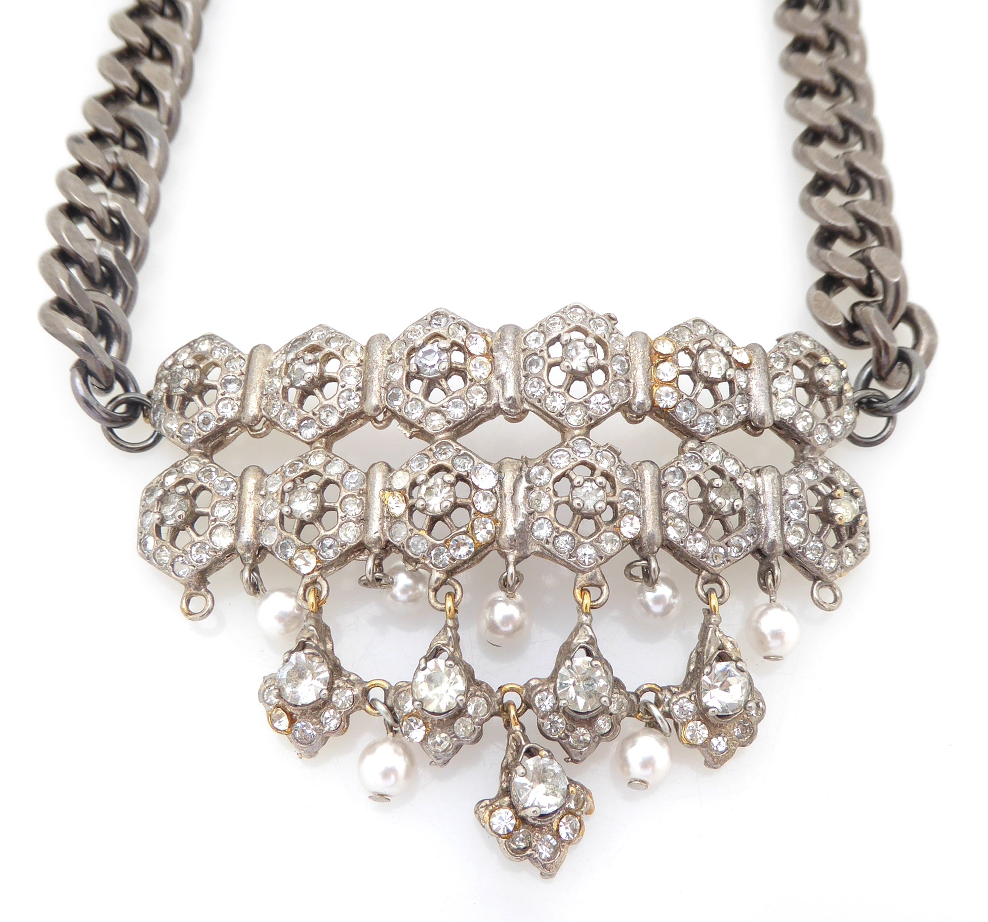 Tiretiera rhinestone pearl gunmetal necklace by Jenny Dayco 4