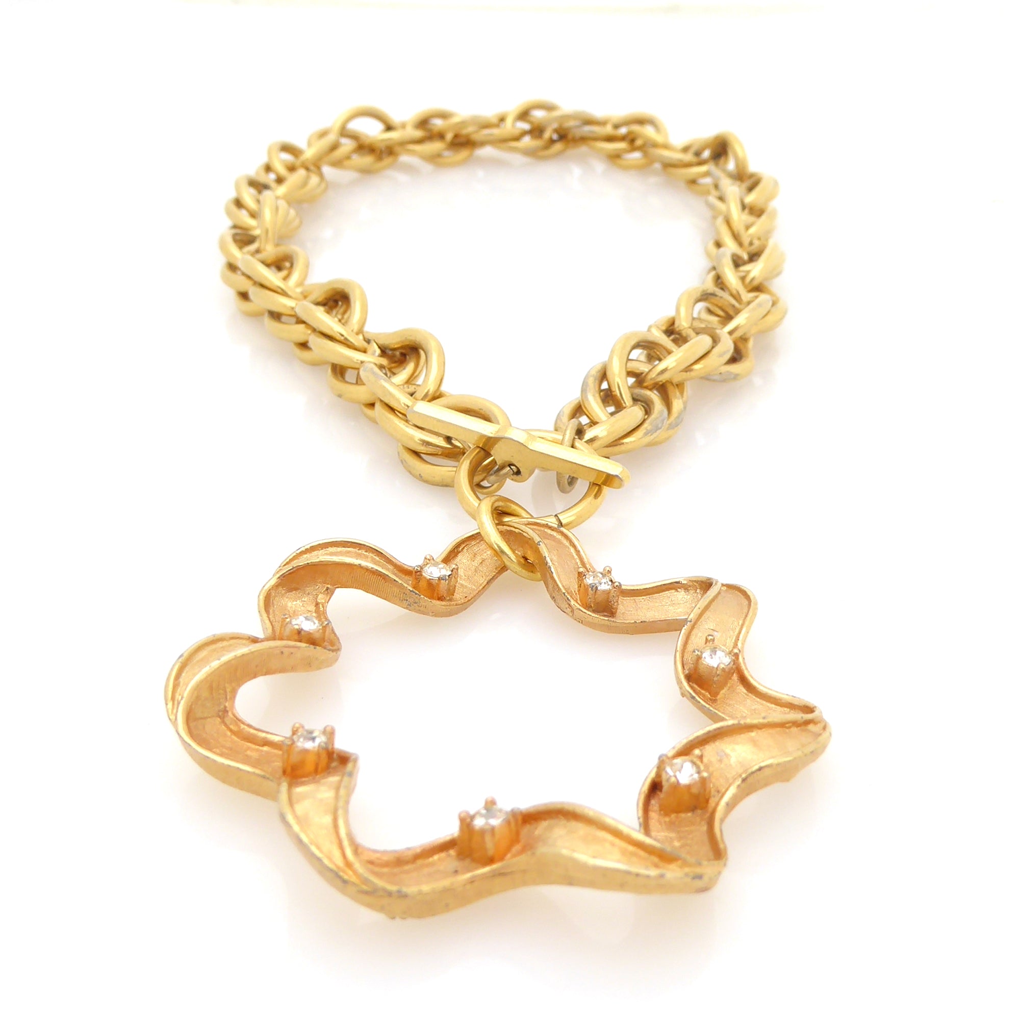 Estelita Vintage gold star banner necklace by Jenny Dayco 3
