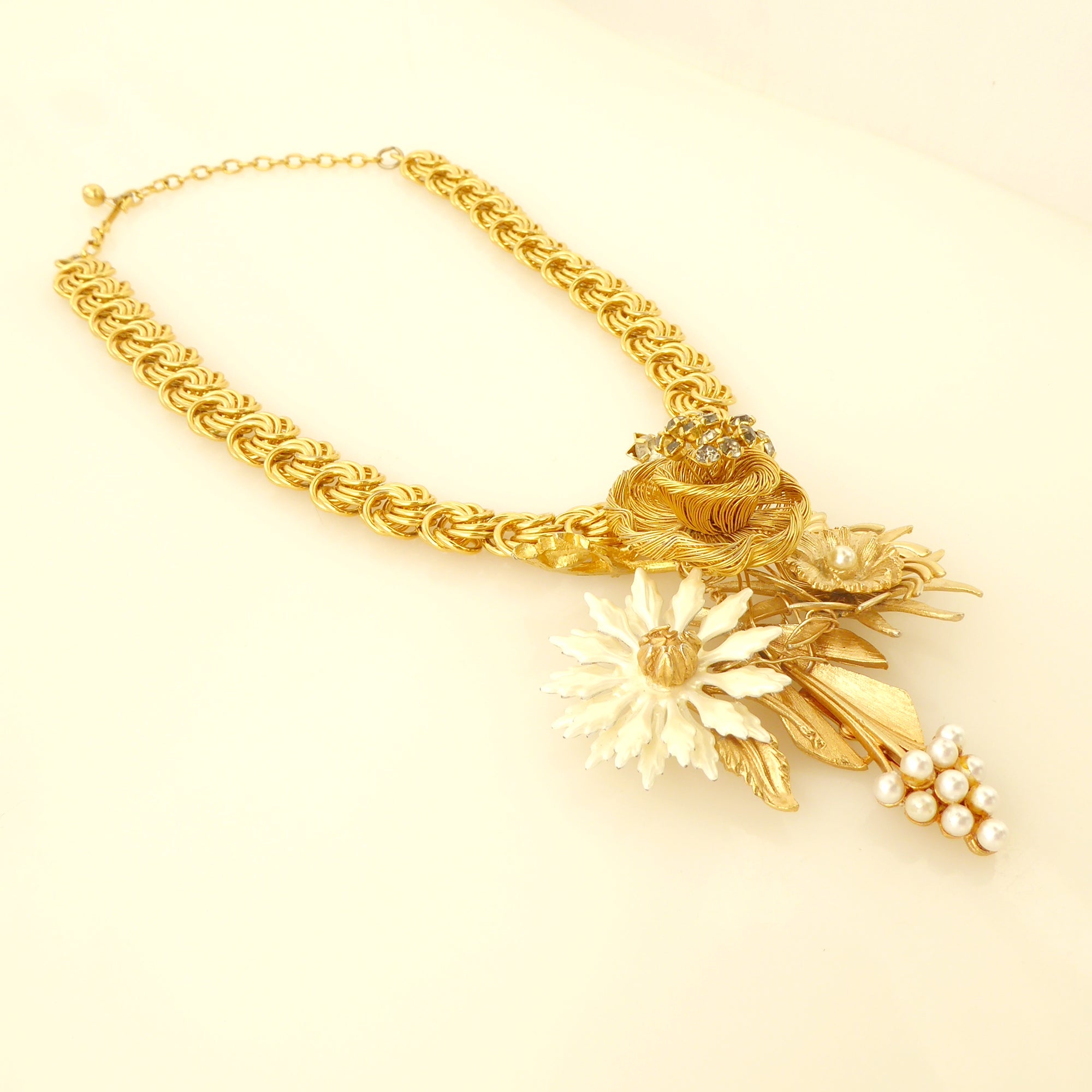 vintage gold flower necklace by Jenny Dayco 2